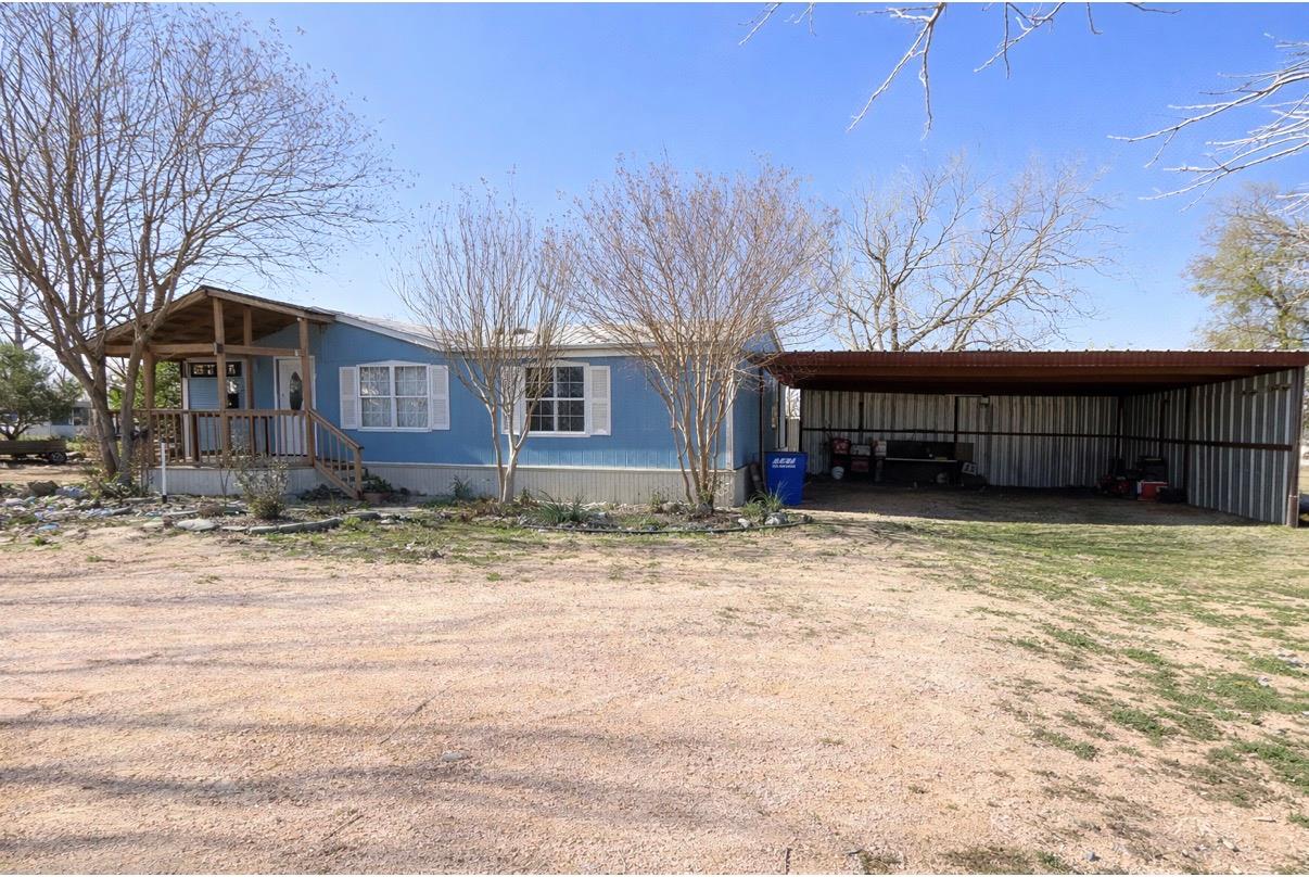 709 N 5th St, Jarrell, TX 76537