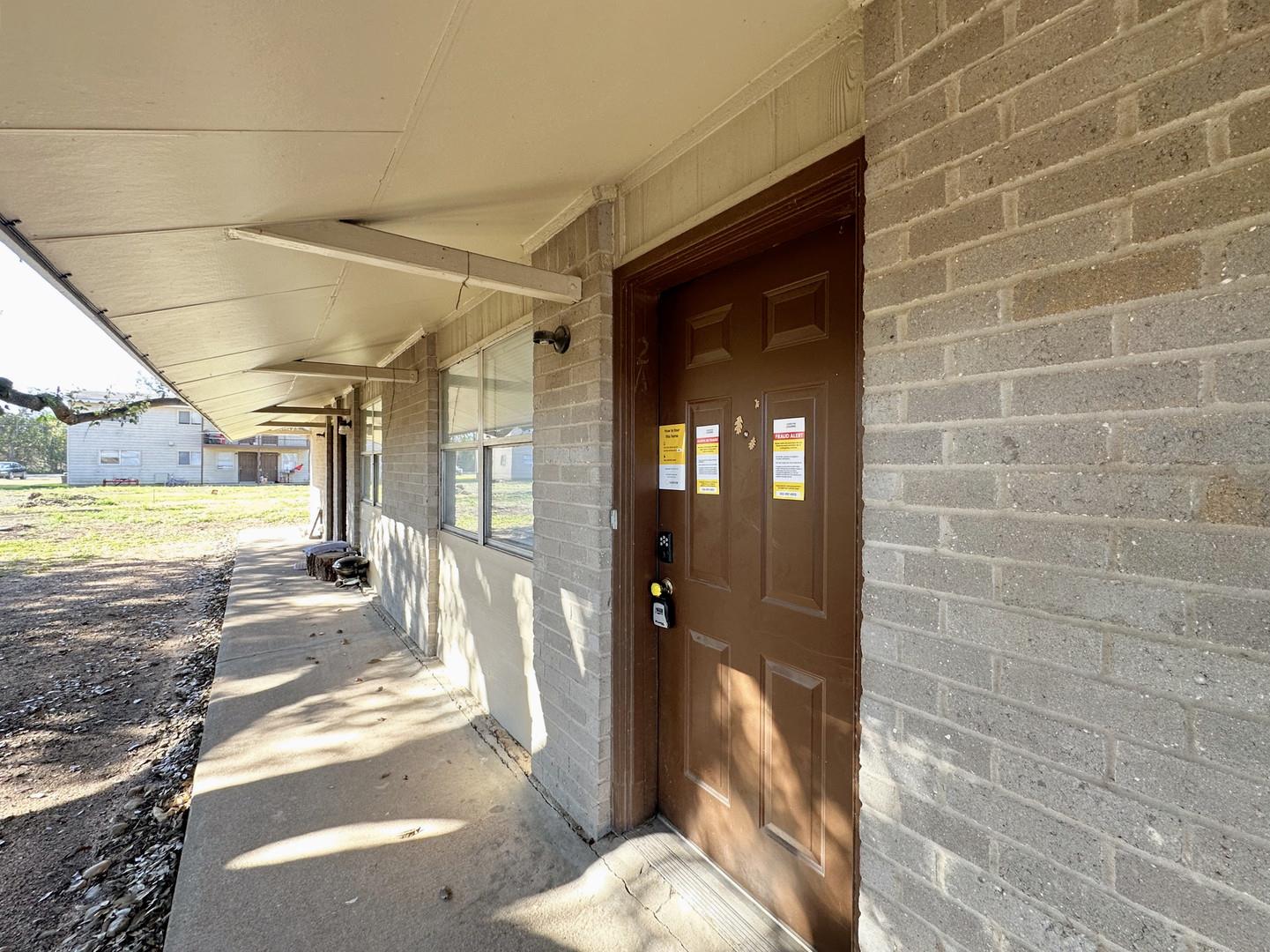 20115 San Marcos Highway # 2B, San Marcos, TX 78666