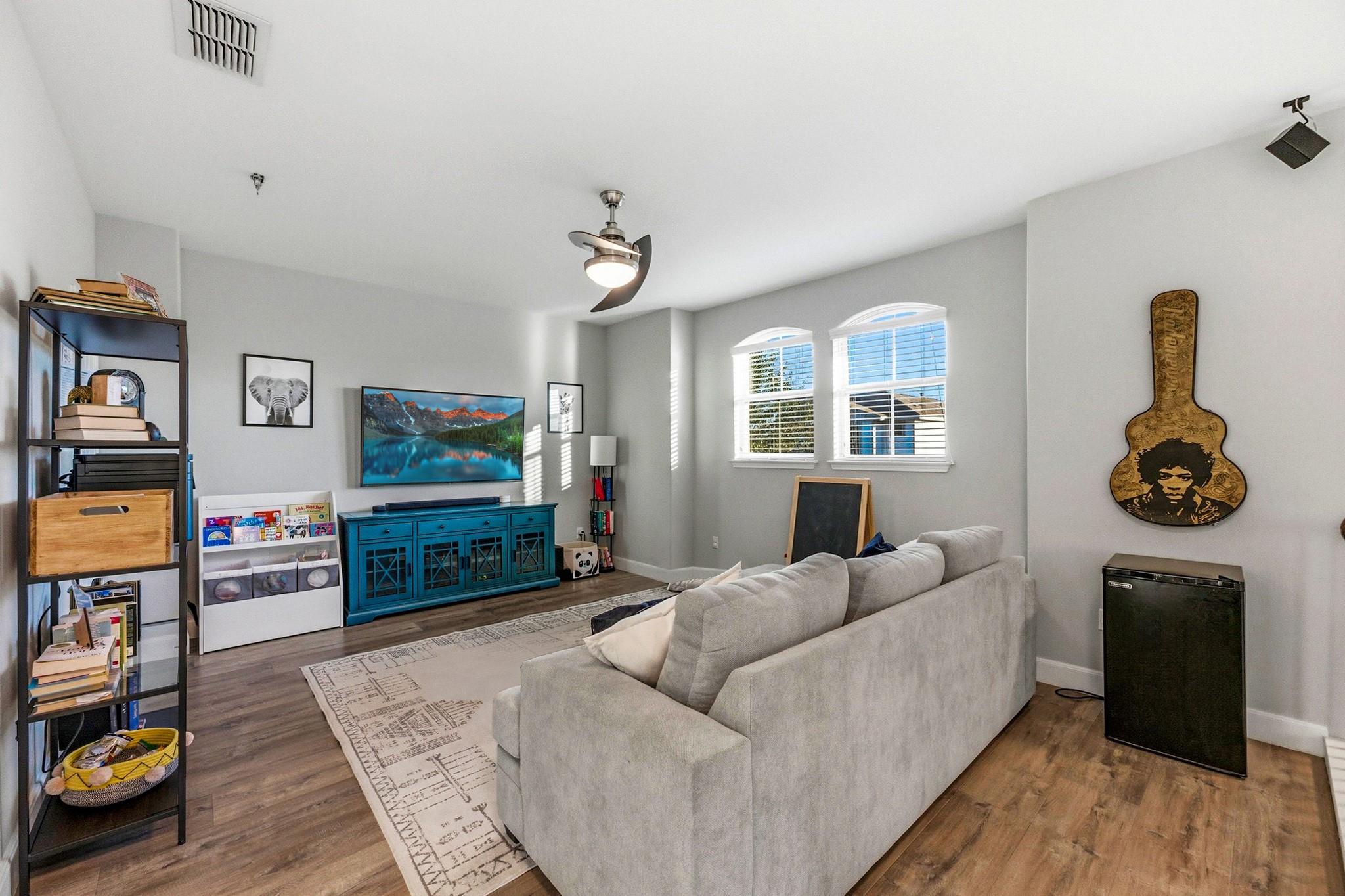 9512 Tanager Way # 112, Austin, TX 78748