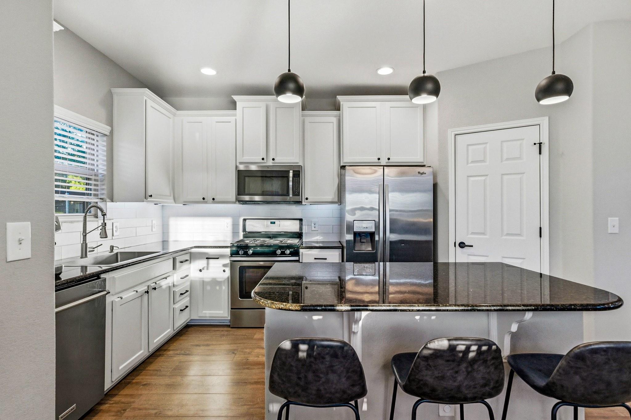 9512 Tanager Way # 112, Austin, TX 78748