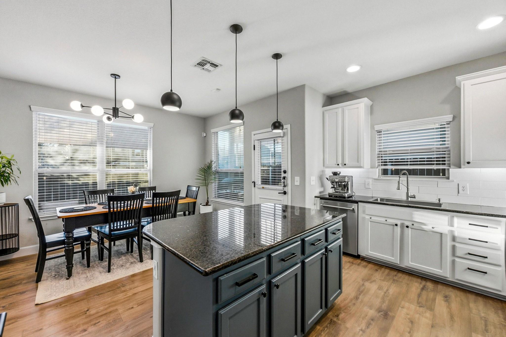 9512 Tanager Way # 112, Austin, TX 78748