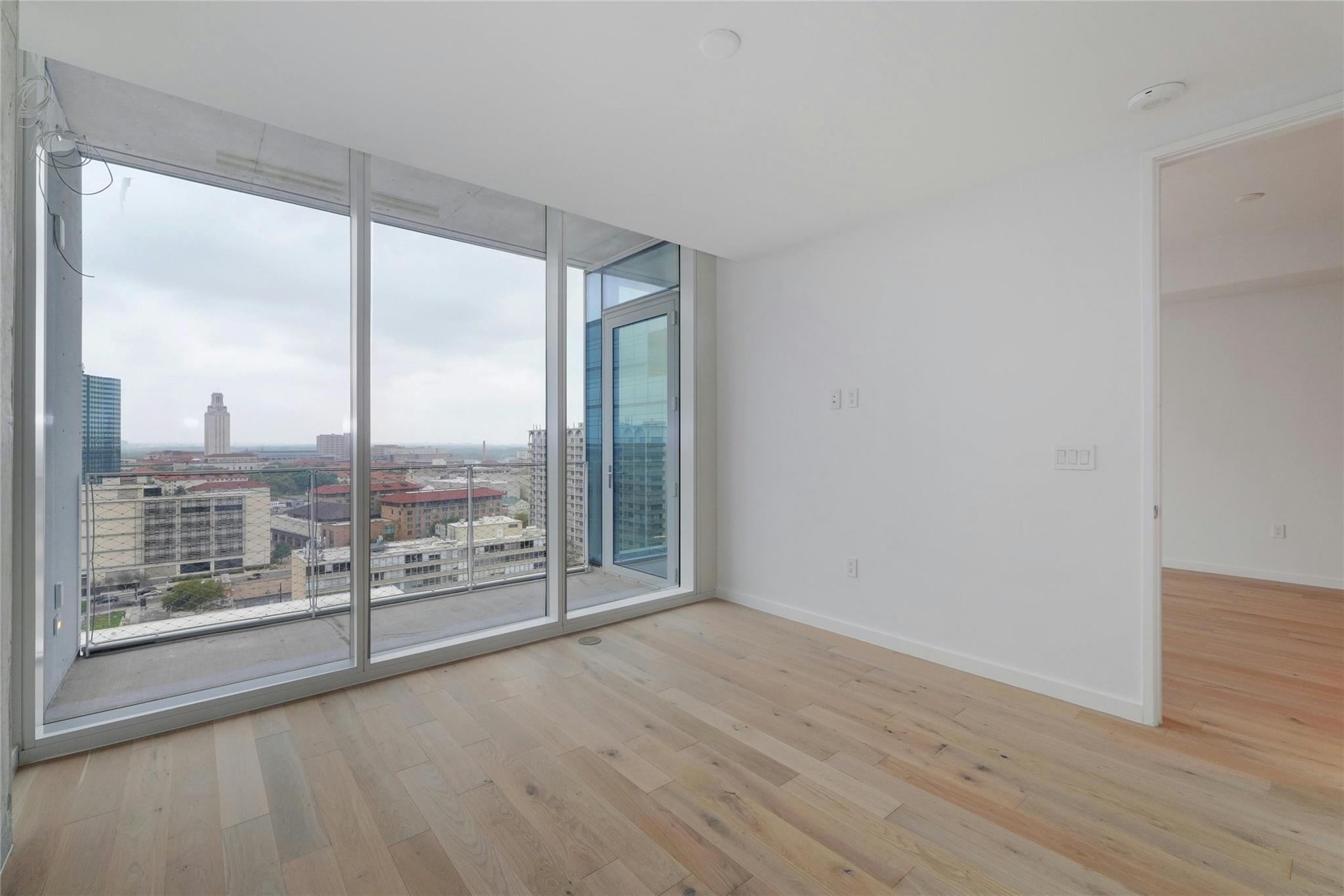 313 W 17th St # 1503, Austin, TX 78701