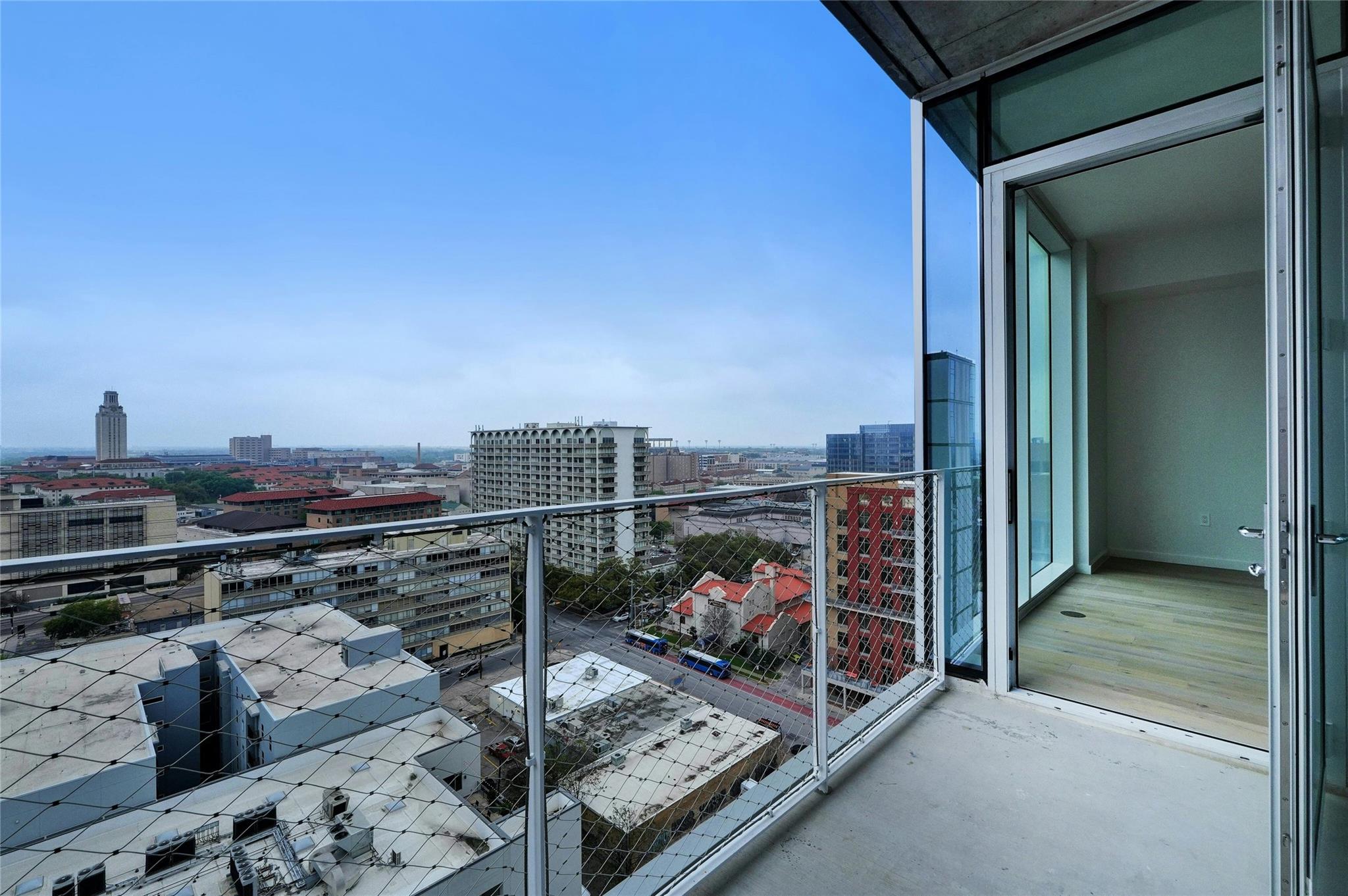 313 W 17th St # 1503, Austin, TX 78701