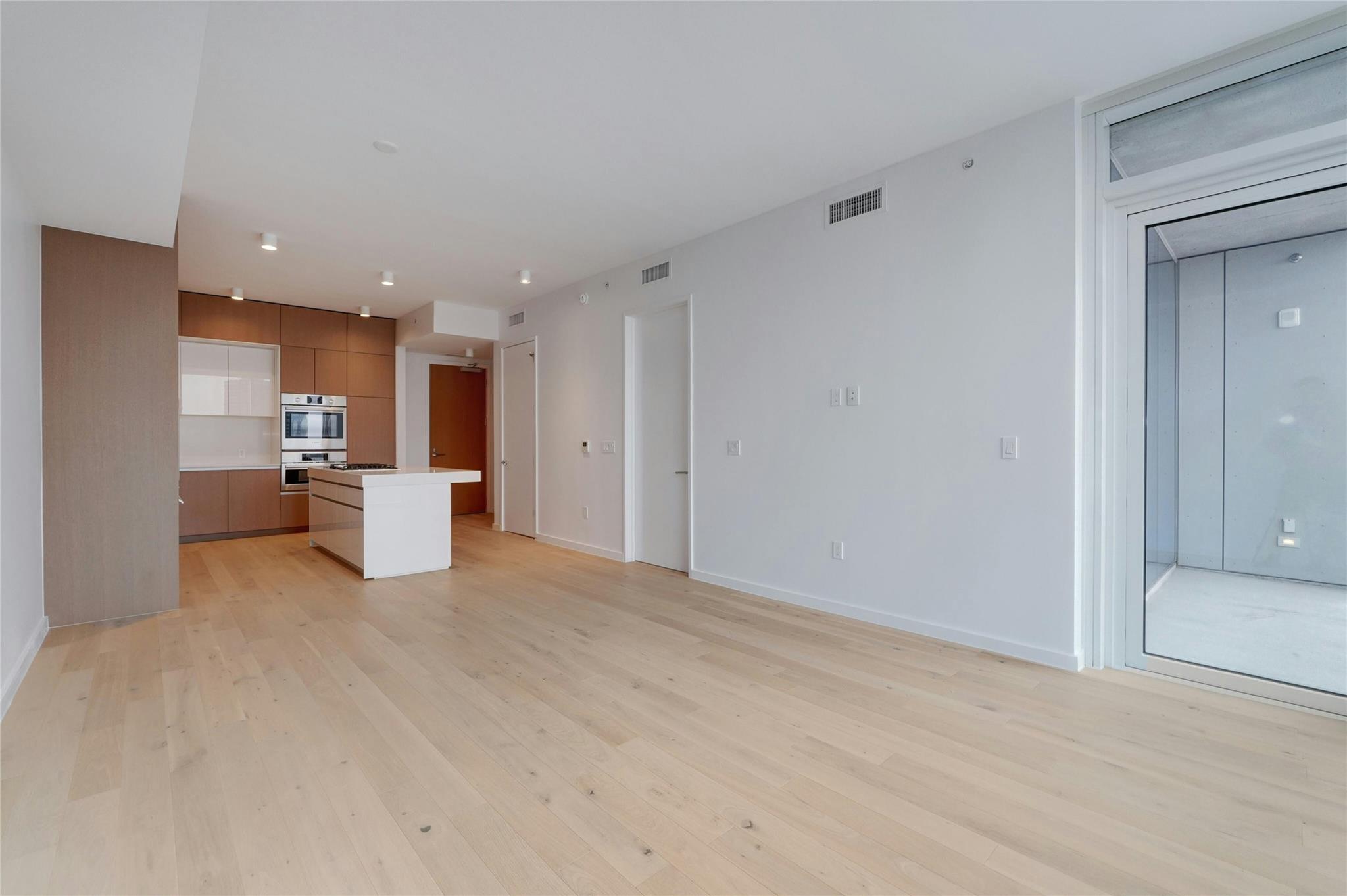 313 W 17th St # 1503, Austin, TX 78701