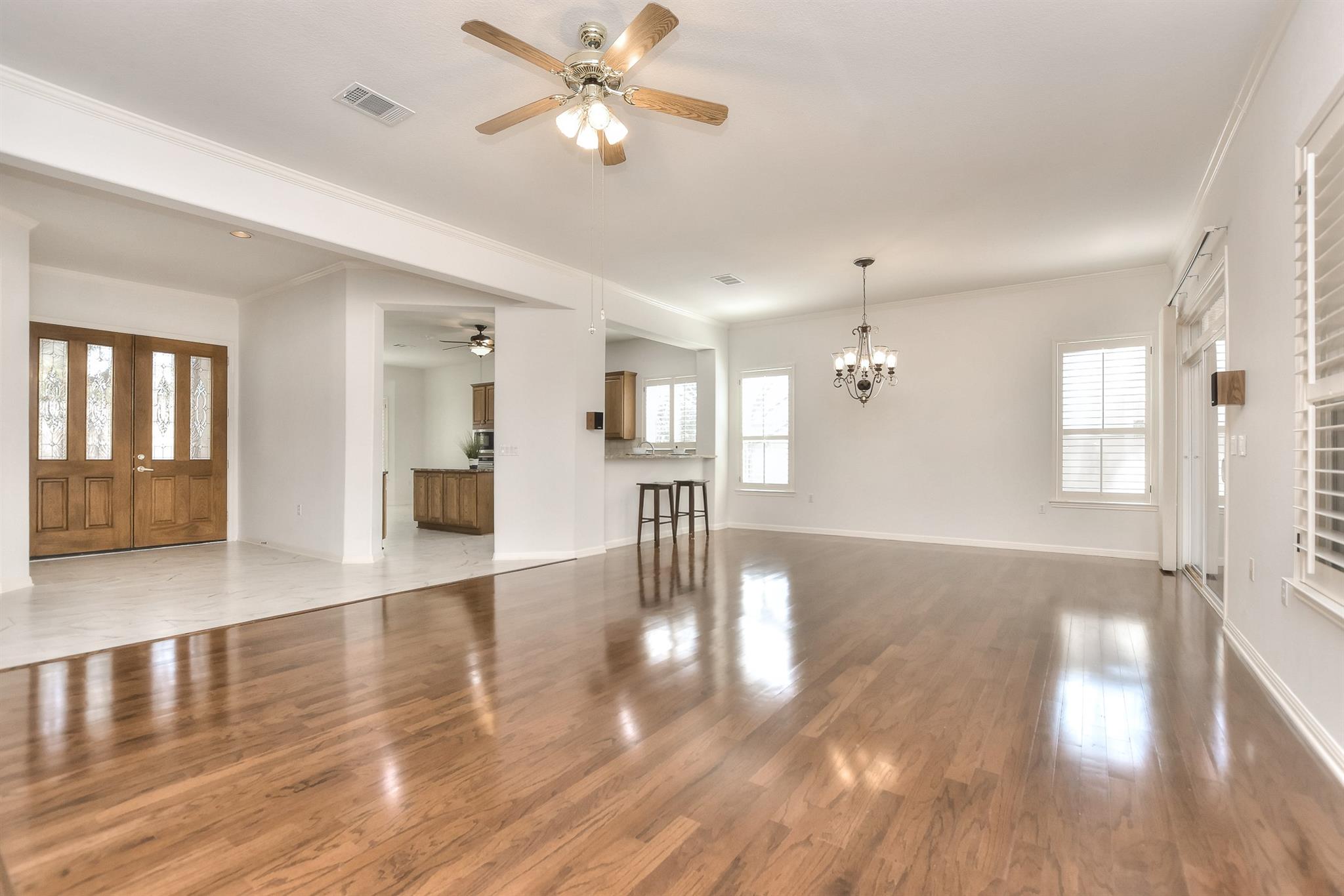 106 Longhorn Trl, Georgetown, TX 78633