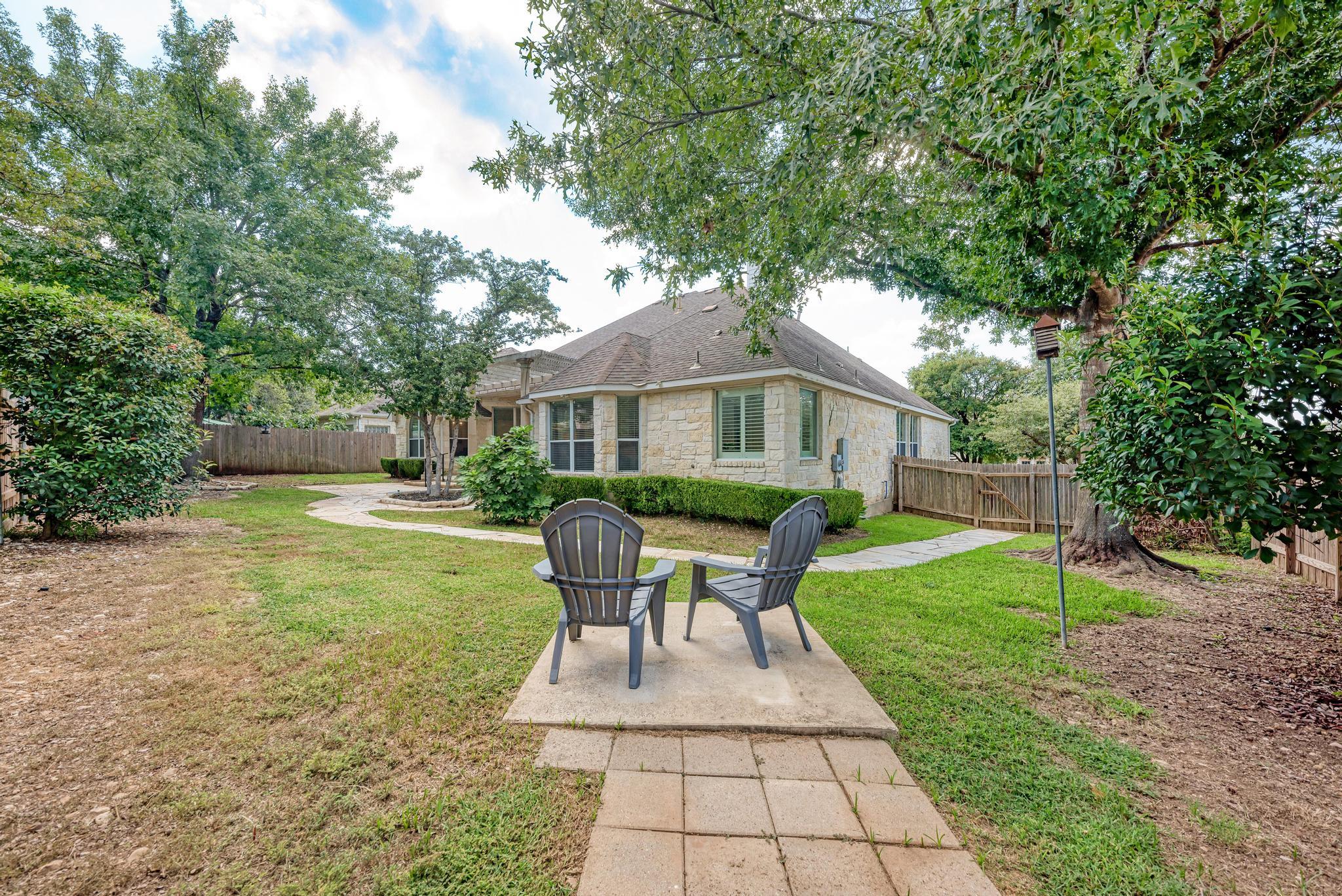 8233 Phantom Canyon Dr, Austin, TX 78726