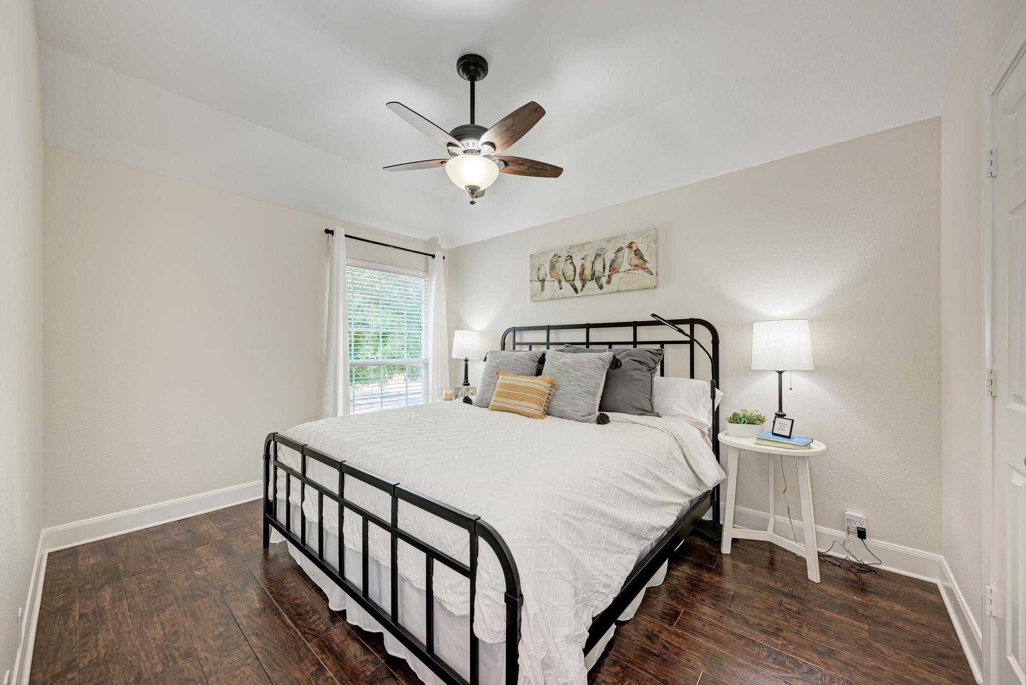 8233 Phantom Canyon Dr, Austin, TX 78726