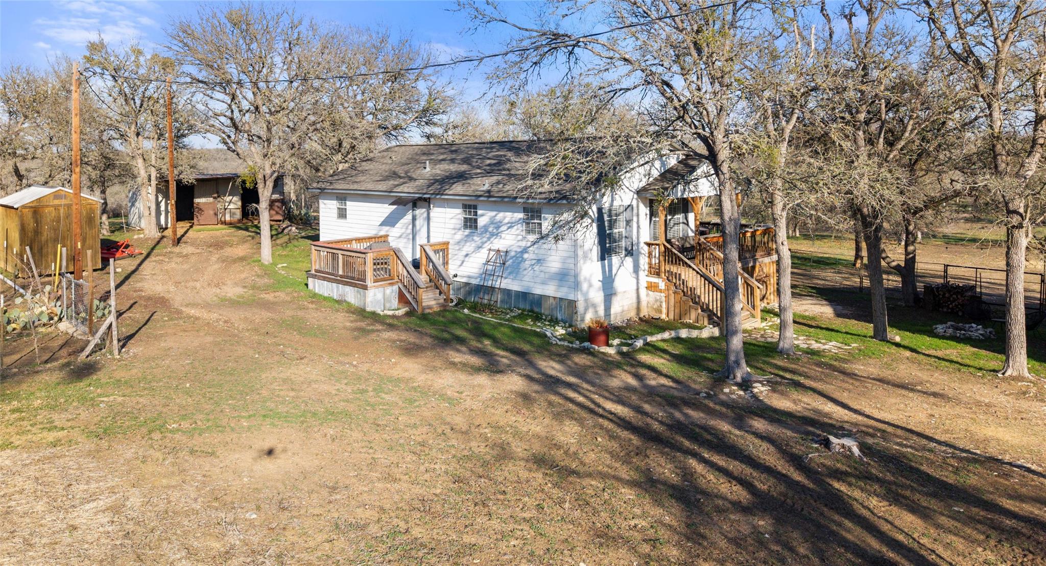274 Old Austin Trl, Elgin, TX 78621
