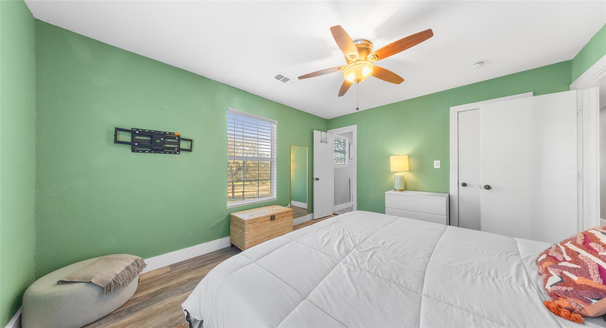 274 Old Austin Trl, Elgin, TX 78621