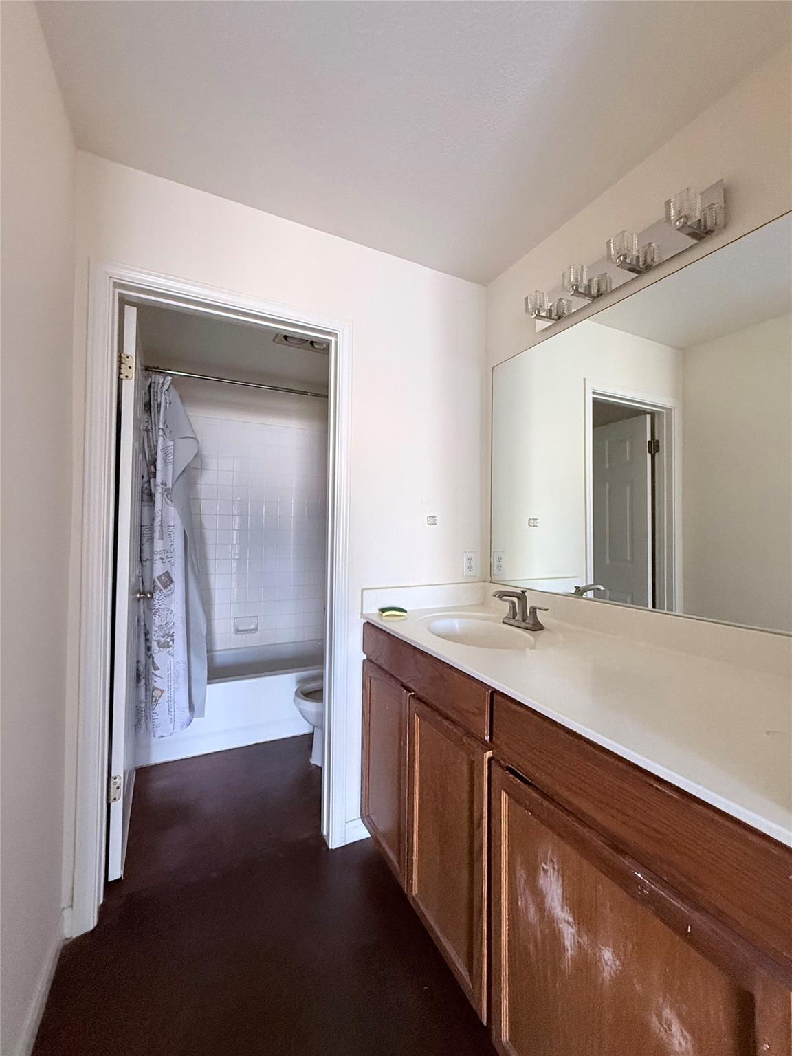 8621 Talyne Chaise Cir # B, Austin, TX 78729