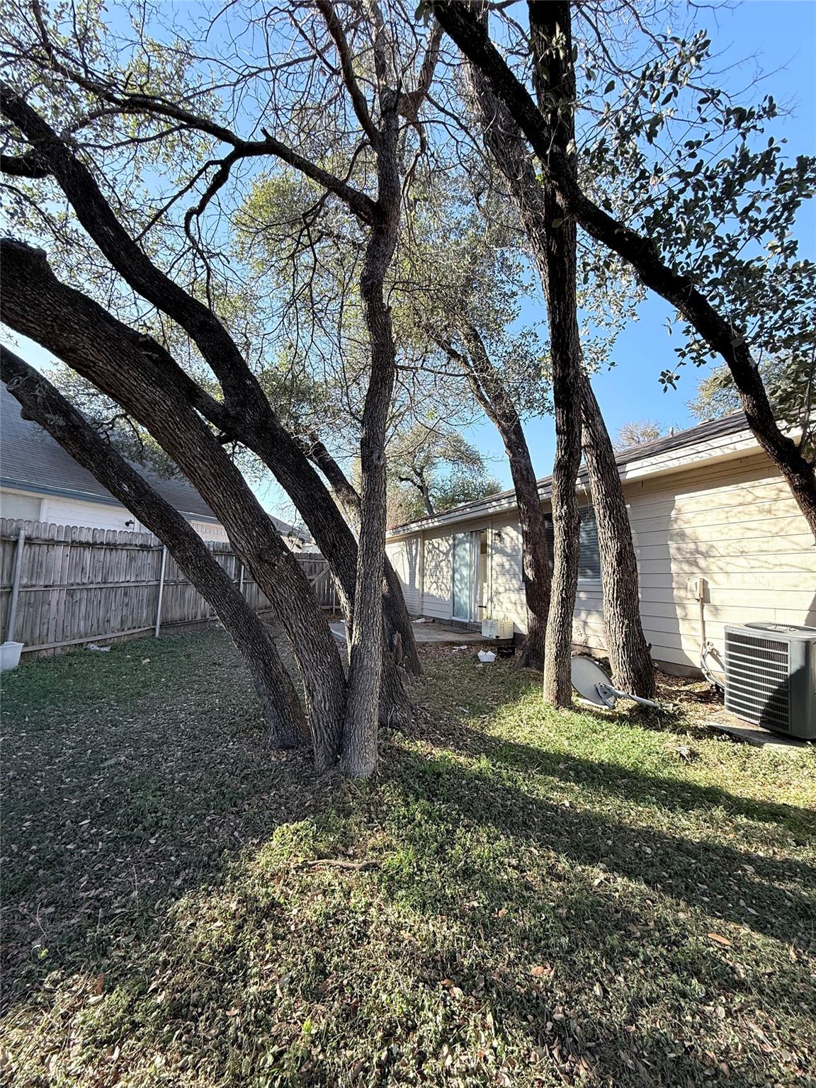 8621 Talyne Chaise Cir # B, Austin, TX 78729