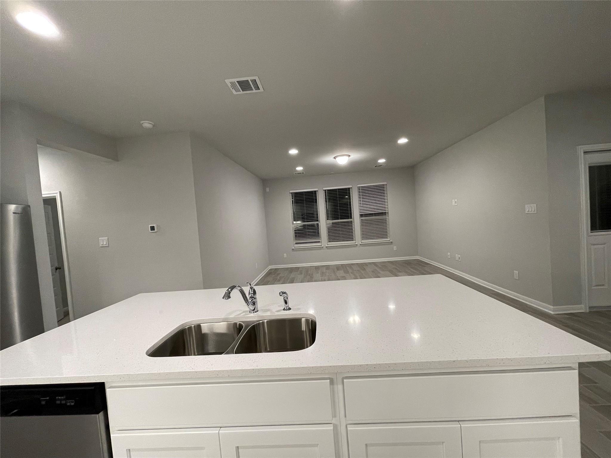 316 McLintock Rd, Jarrell, TX 76537