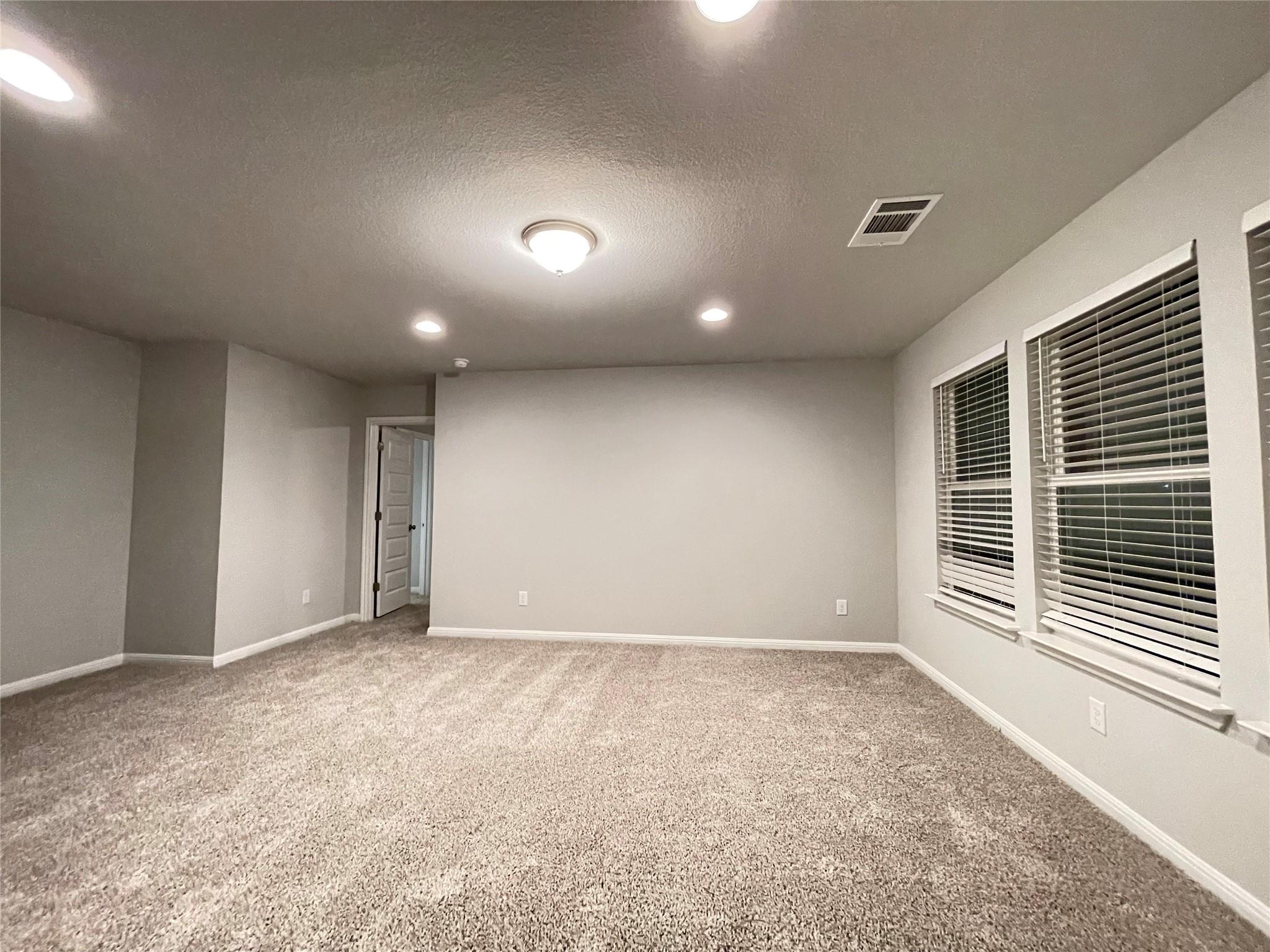 316 McLintock Rd, Jarrell, TX 76537