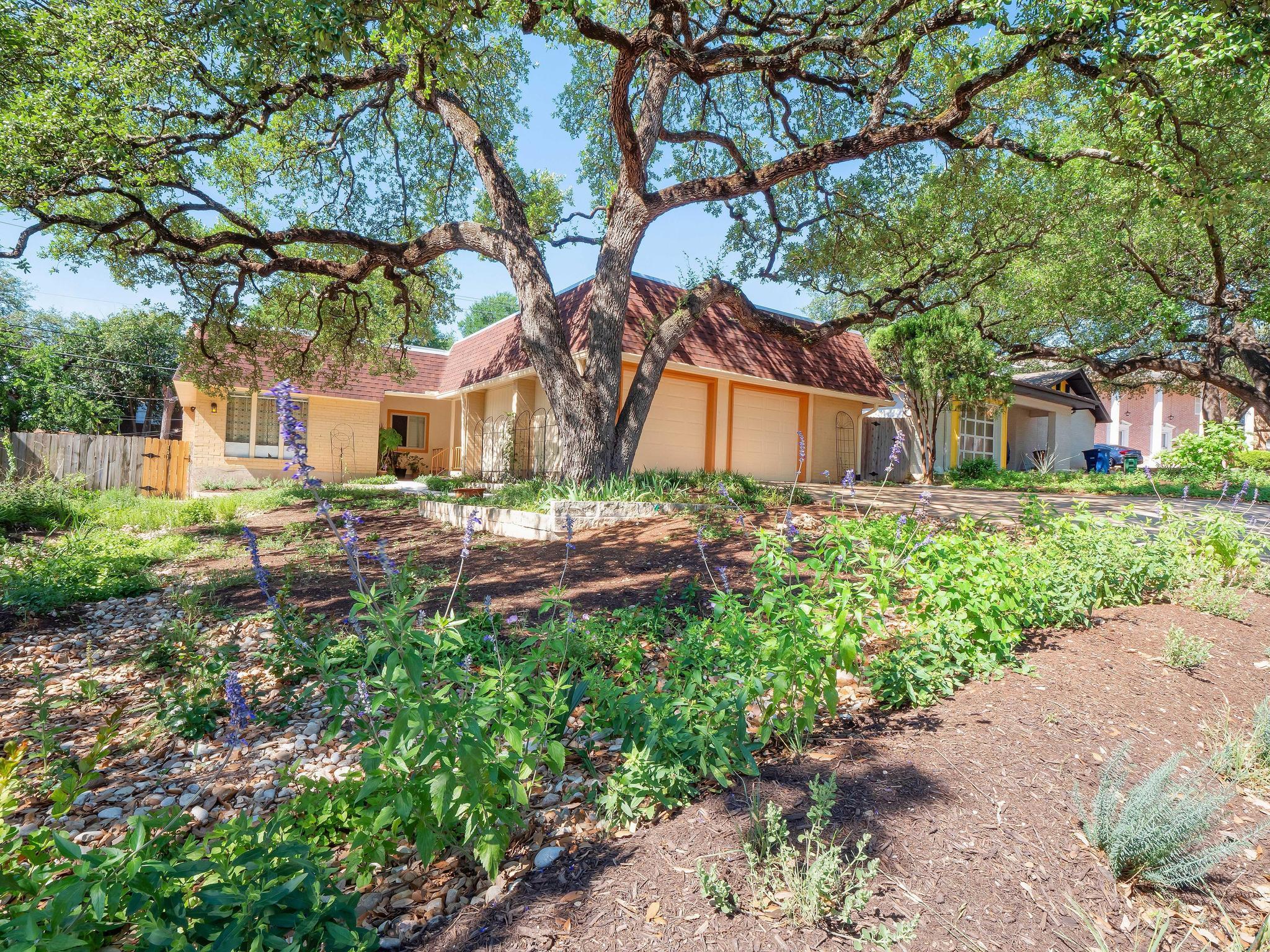 3513 Westchester Ave # 102, Austin, TX 78759