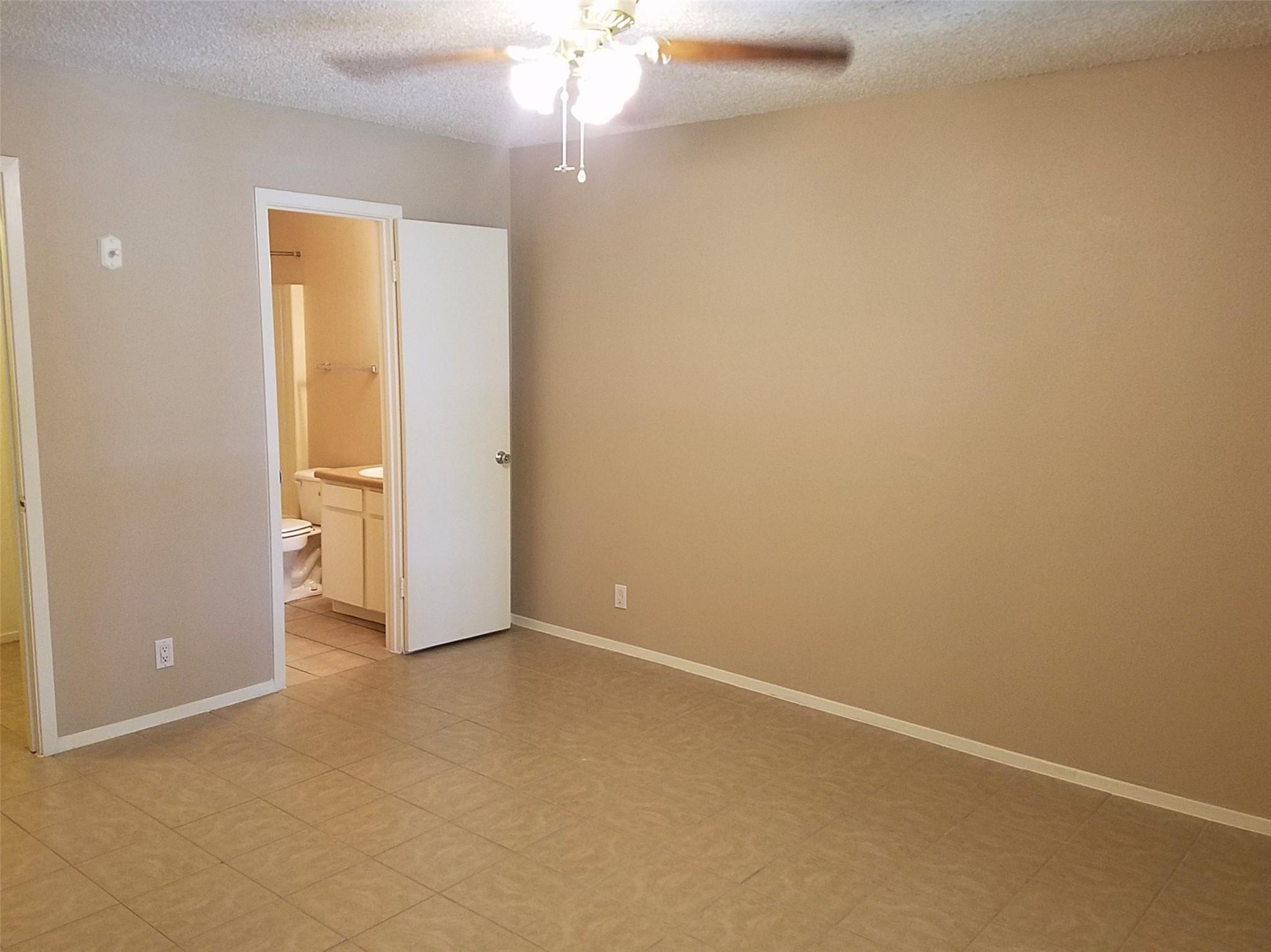 3513 Westchester Ave # 102, Austin, TX 78759