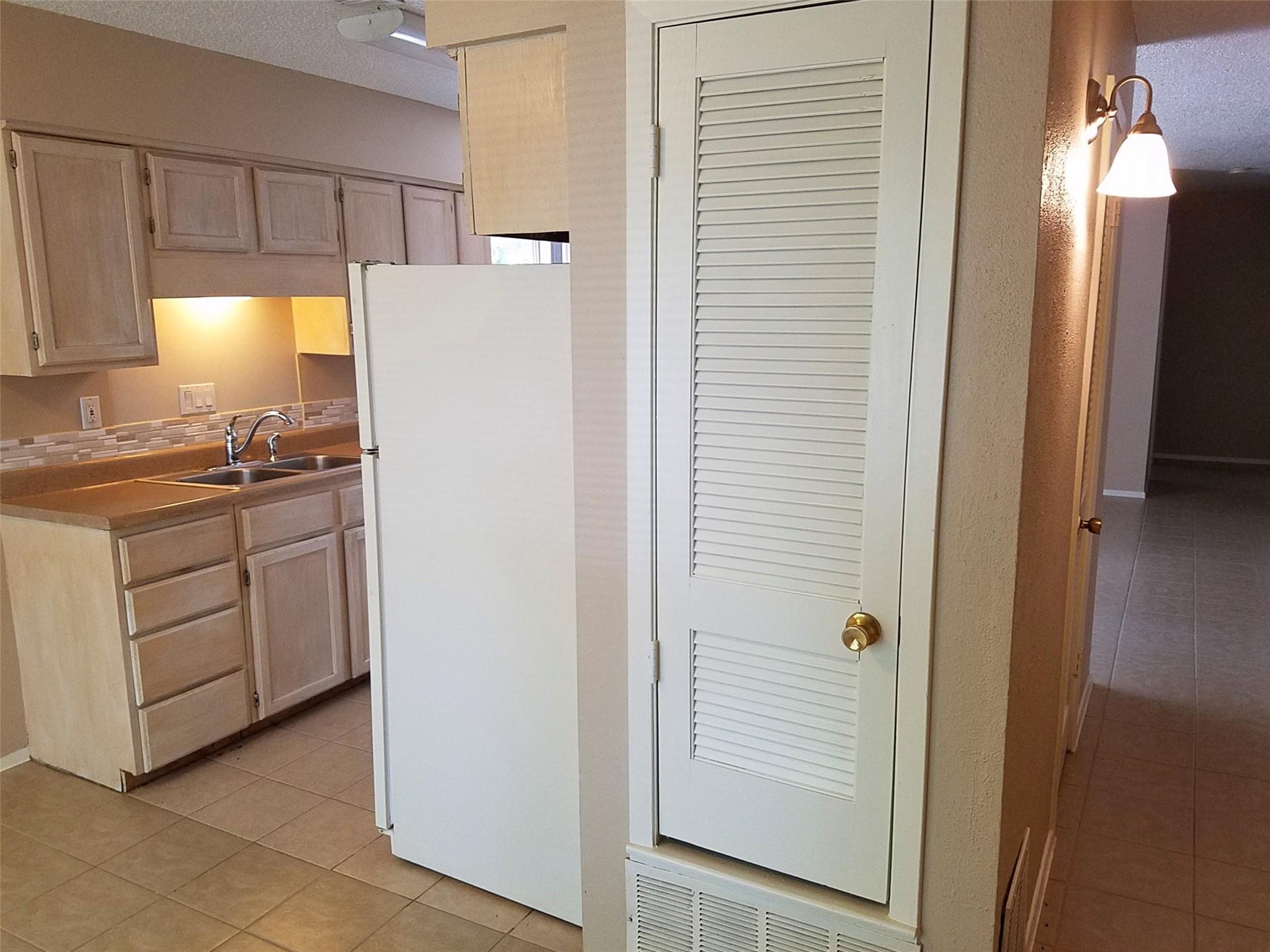 3513 Westchester Ave # 102, Austin, TX 78759