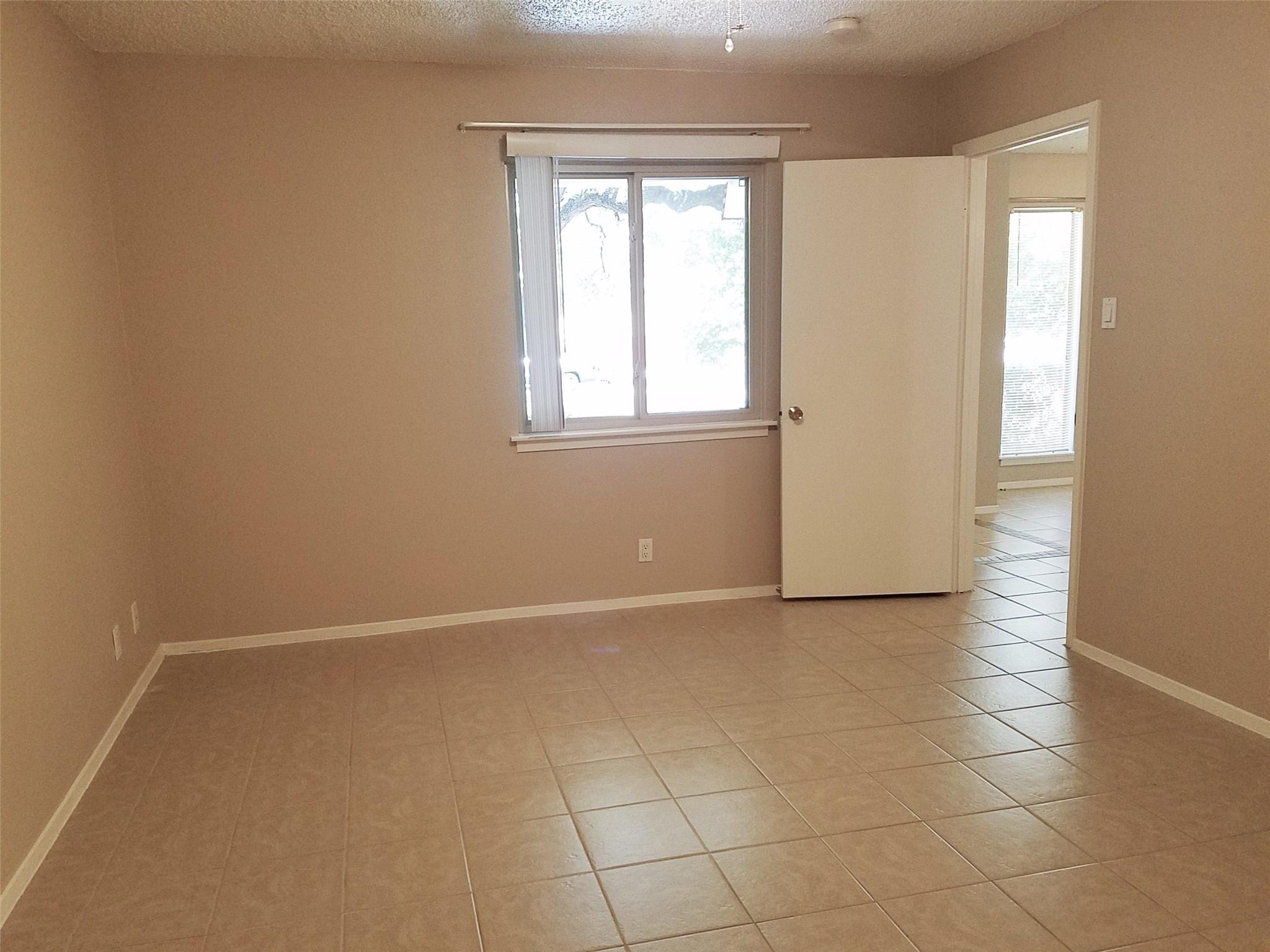 3513 Westchester Ave # 102, Austin, TX 78759