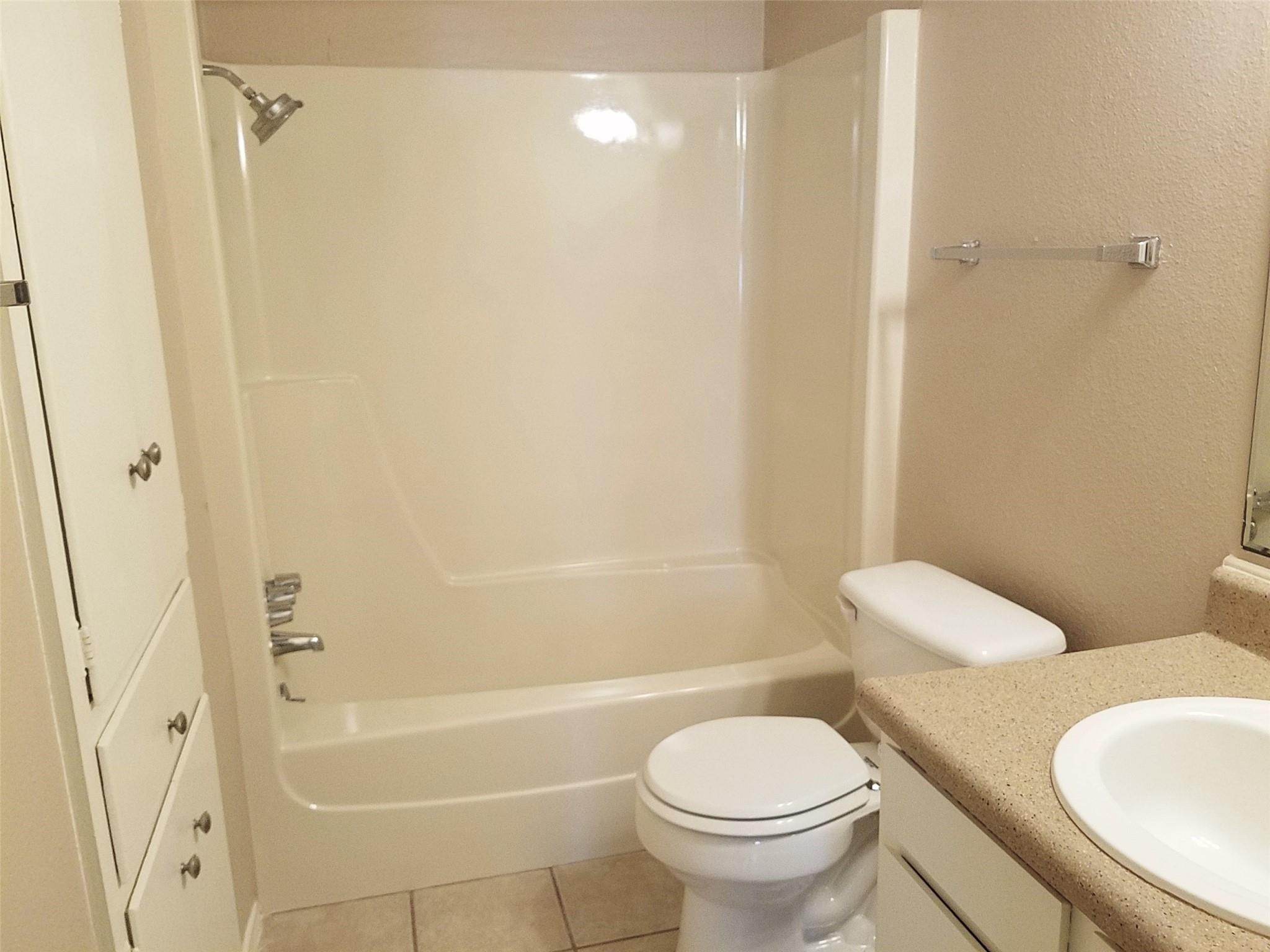 3513 Westchester Ave # 102, Austin, TX 78759