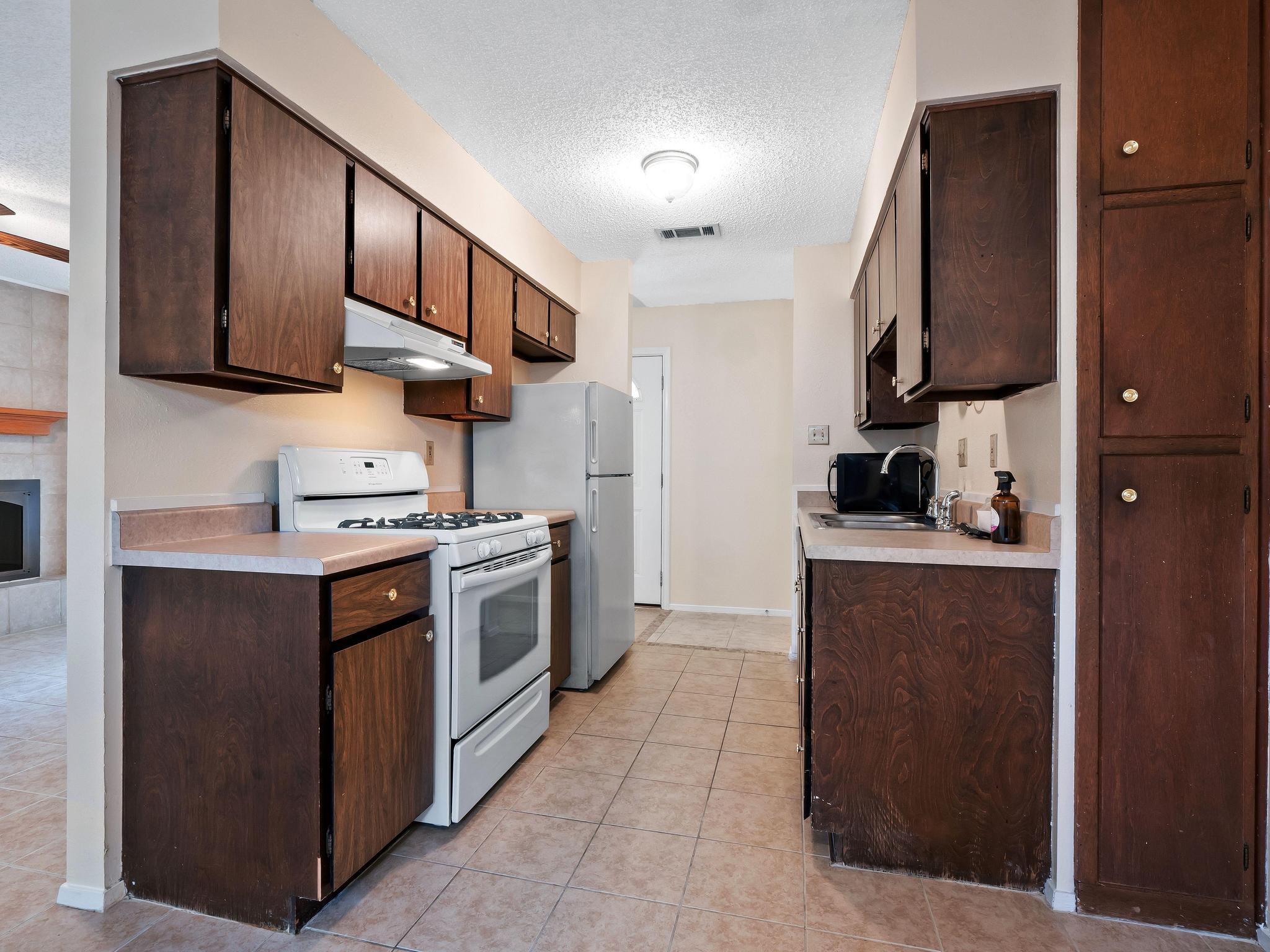 3513 Westchester Ave # 102, Austin, TX 78759