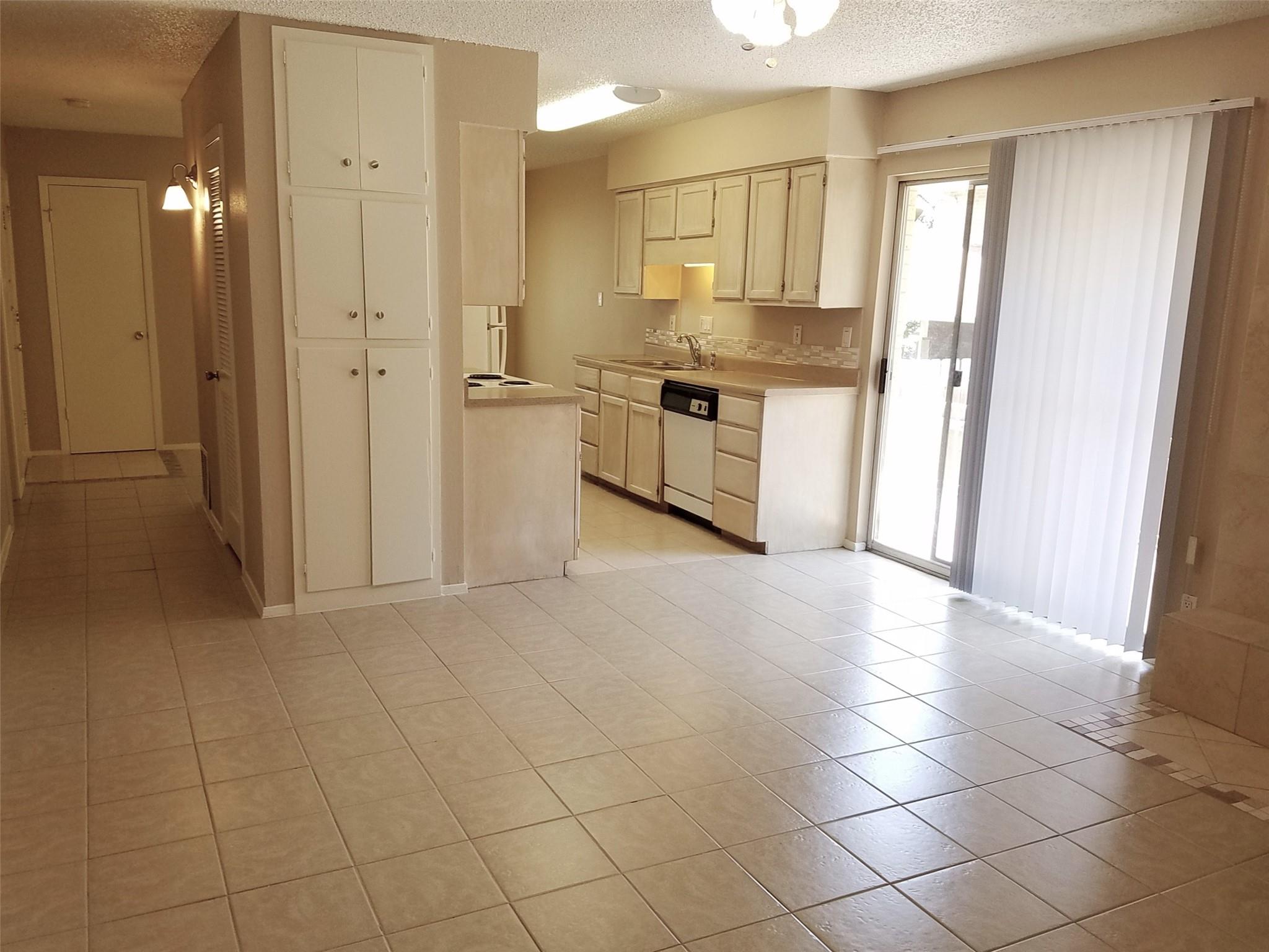 3513 Westchester Ave # 102, Austin, TX 78759