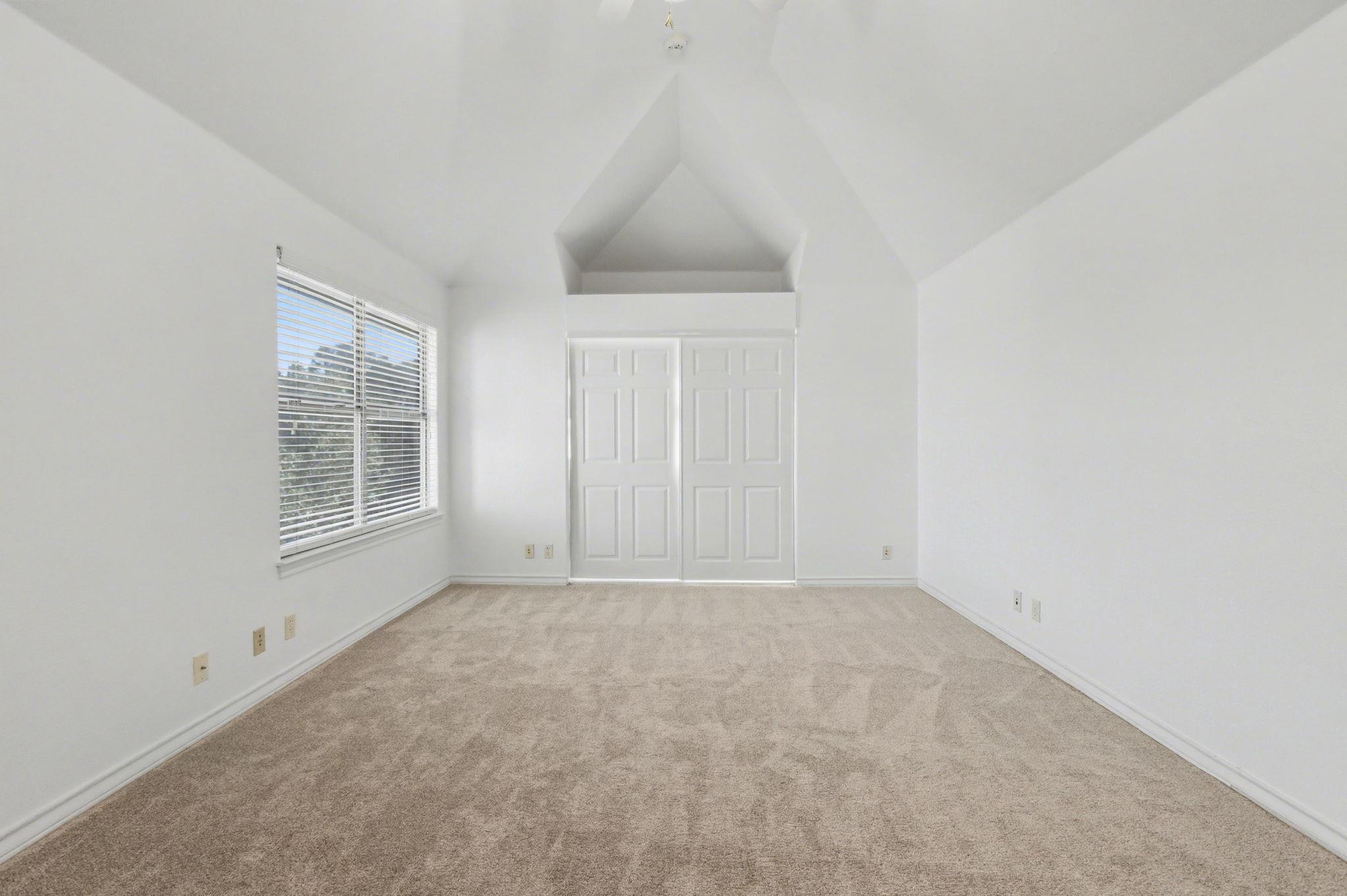 301 Sundance Trl, Dripping Springs, TX 78620