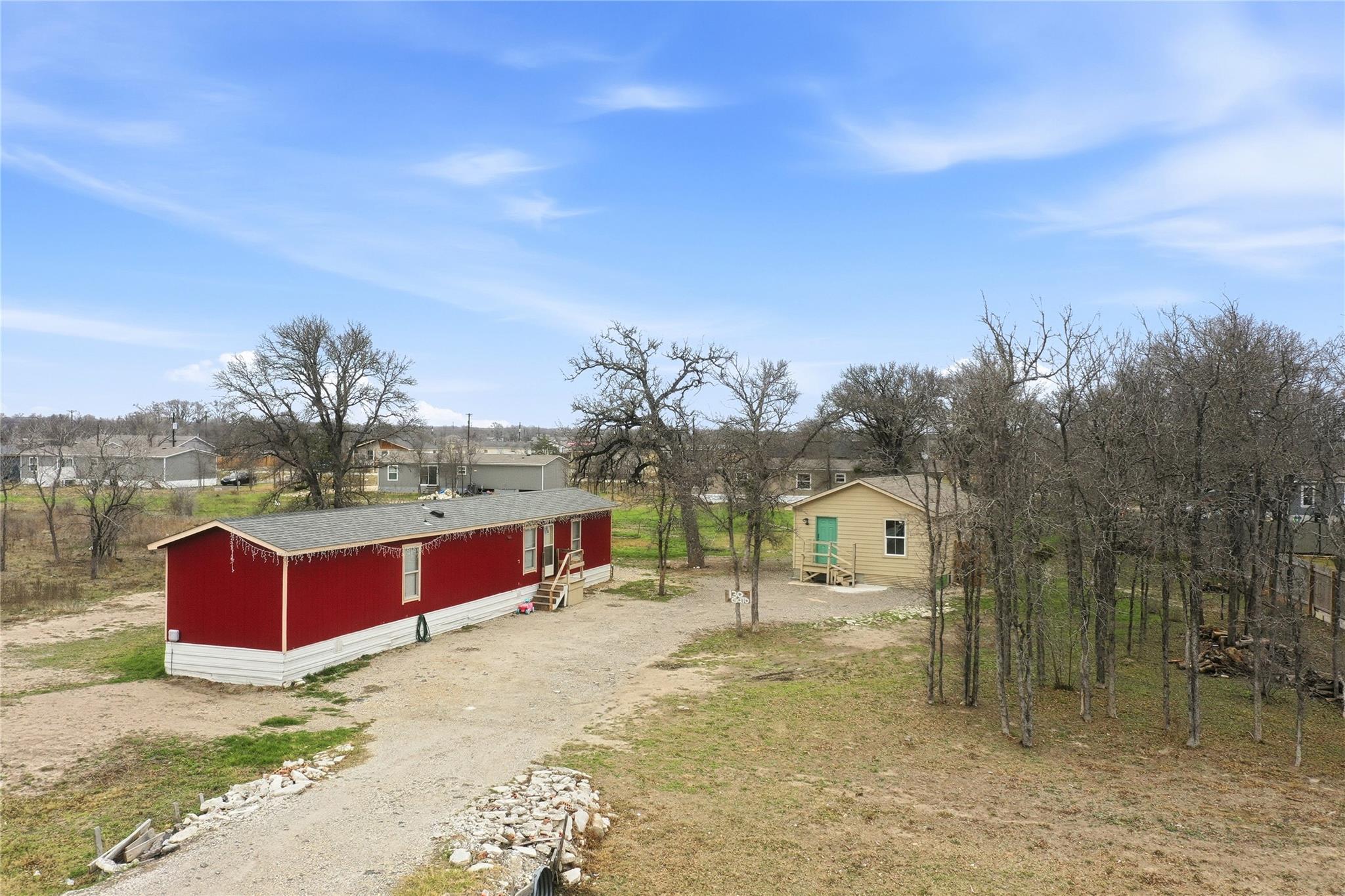 130 Gato Rd, Cedar Creek, TX 78612