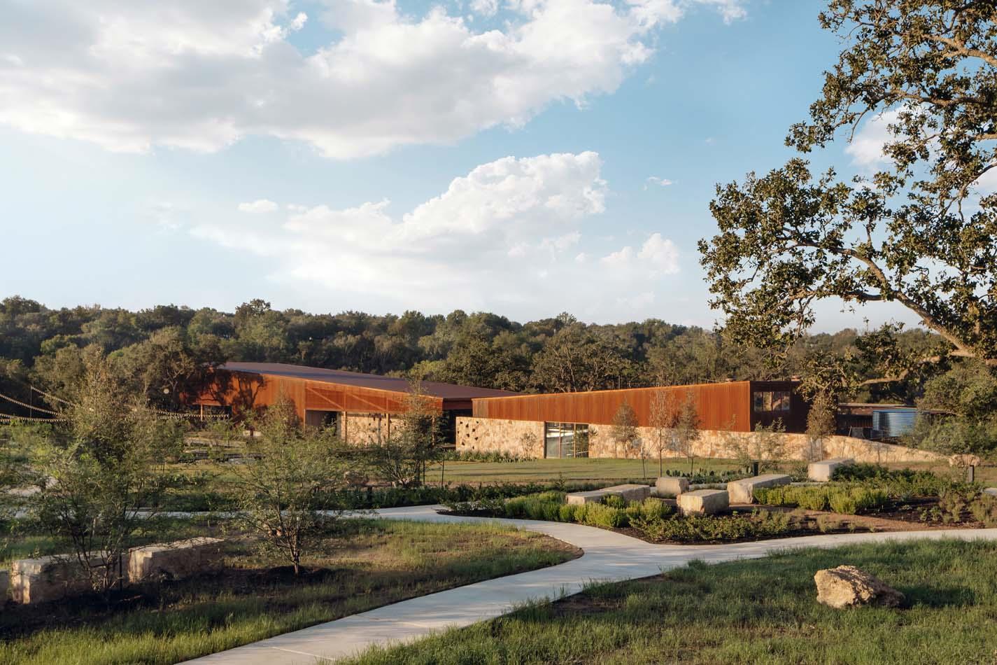 1712 Crimson Sunset Dr, Georgetown, TX 78628