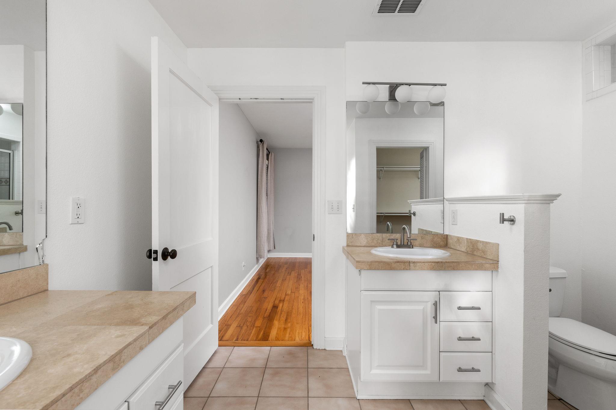 4517 Bull Creek Rd, Austin, TX 78731