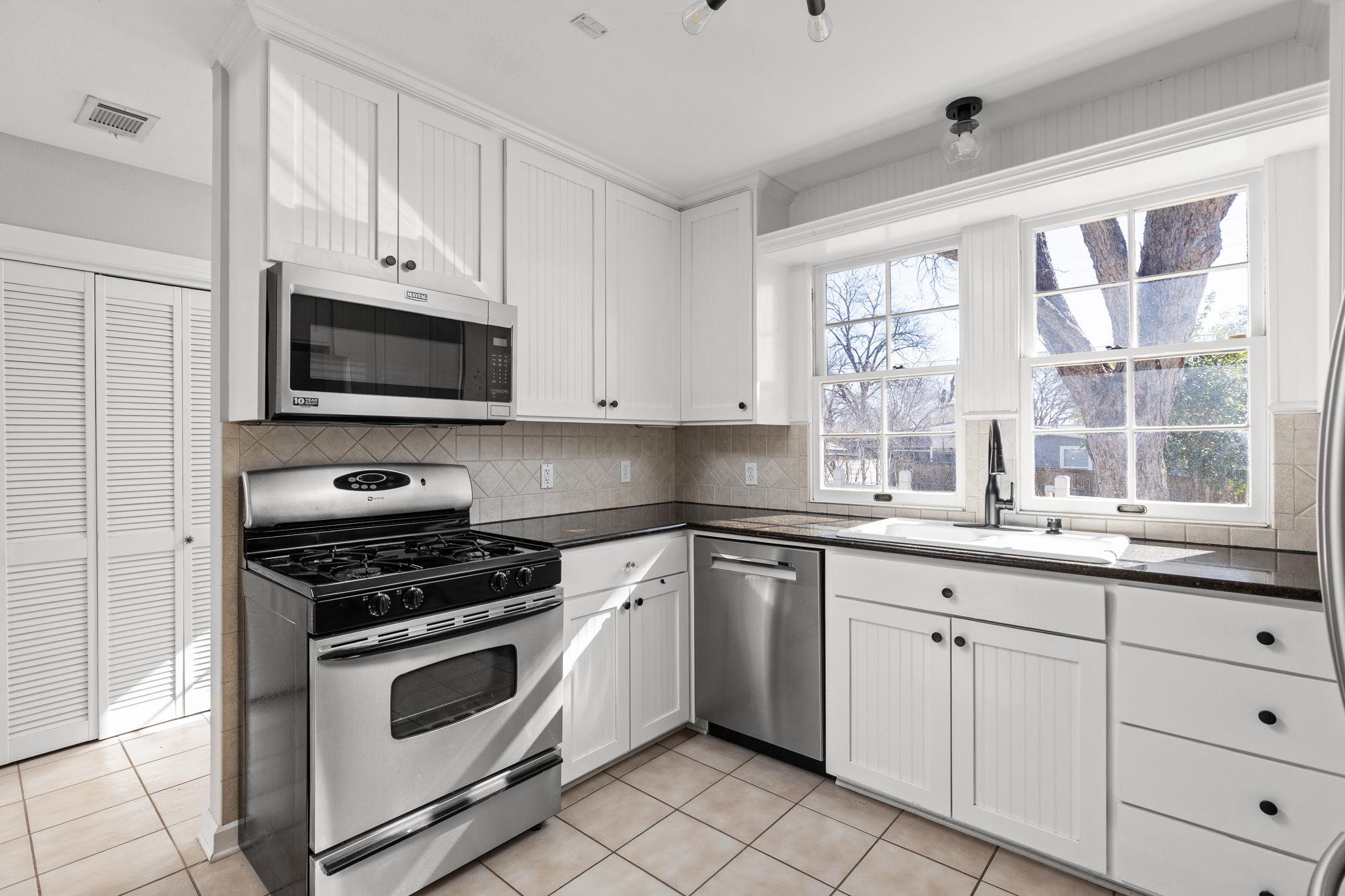 4517 Bull Creek Rd, Austin, TX 78731