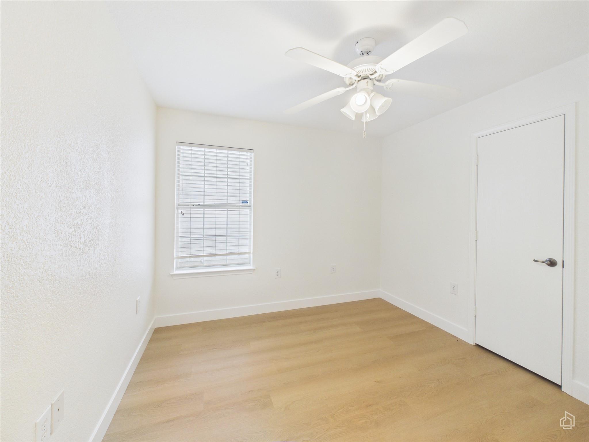 6824 Walkup Ln, Austin, TX 78747