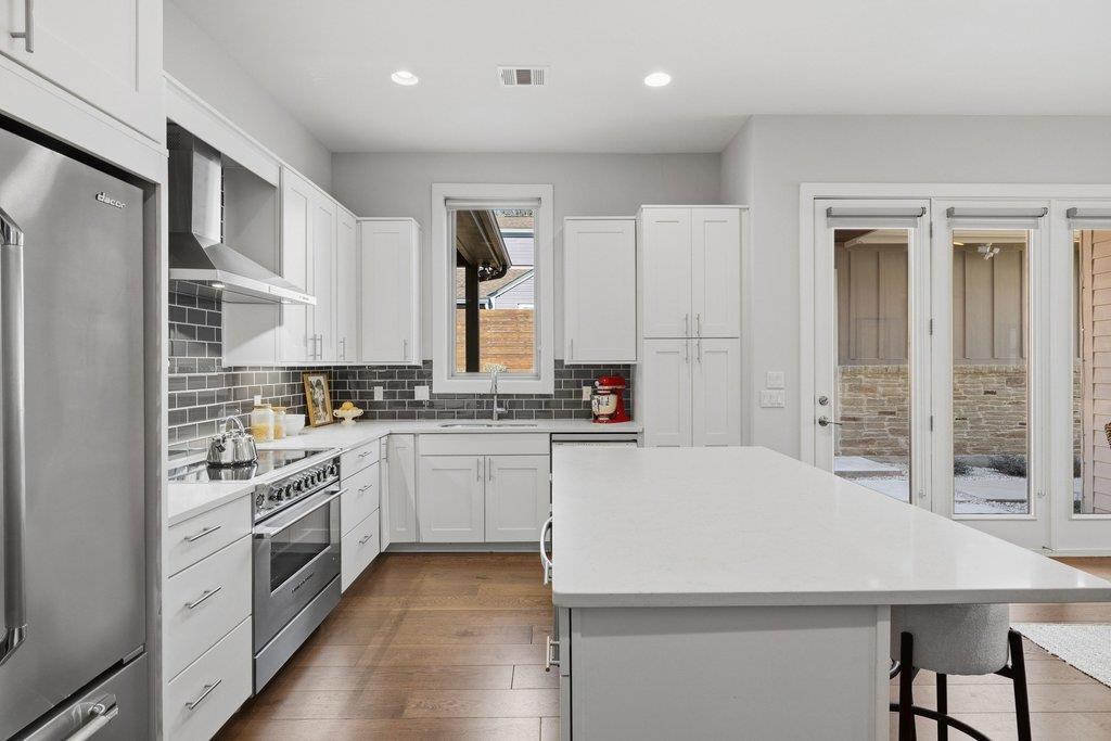 1605 Treadwell, Austin, TX 78704