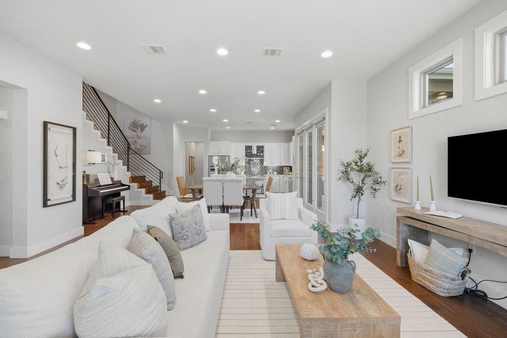 1605 Treadwell, Austin, TX 78704