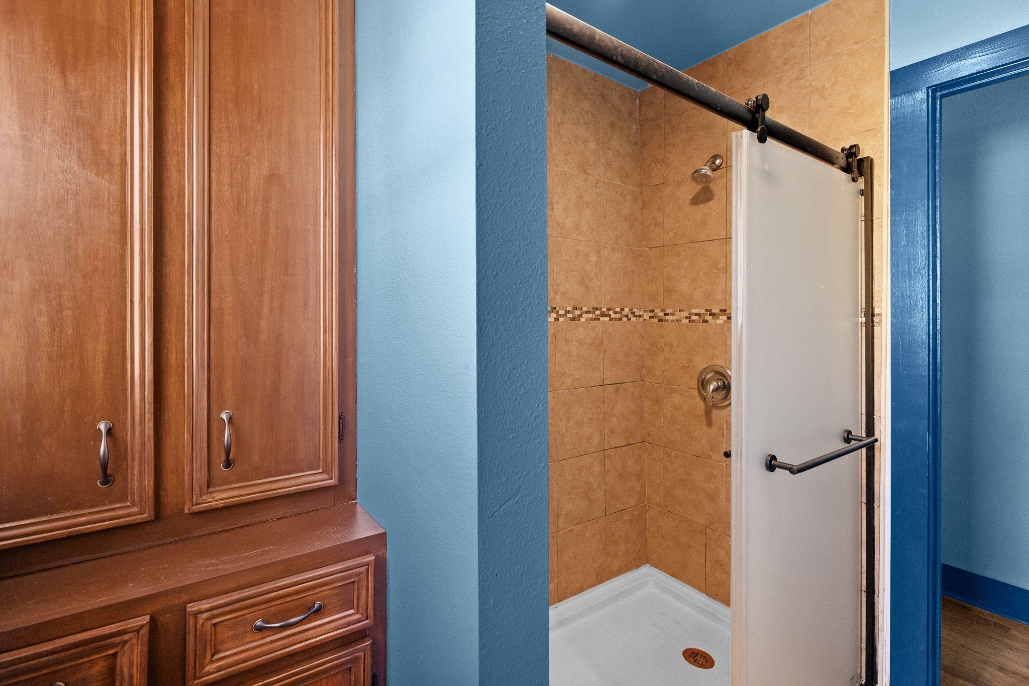 1181 Graham St, Austin, TX 78702