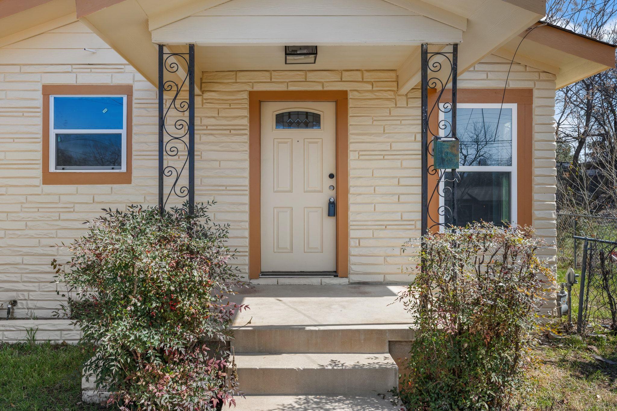 1181 Graham St, Austin, TX 78702