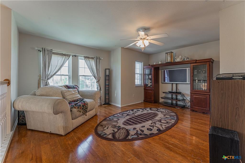 701 Bighorn Dr, Harker Heights, TX 76548