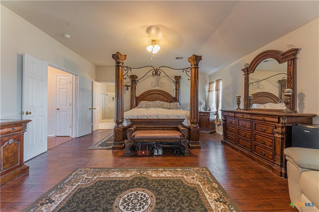 701 Bighorn Dr, Harker Heights, TX 76548