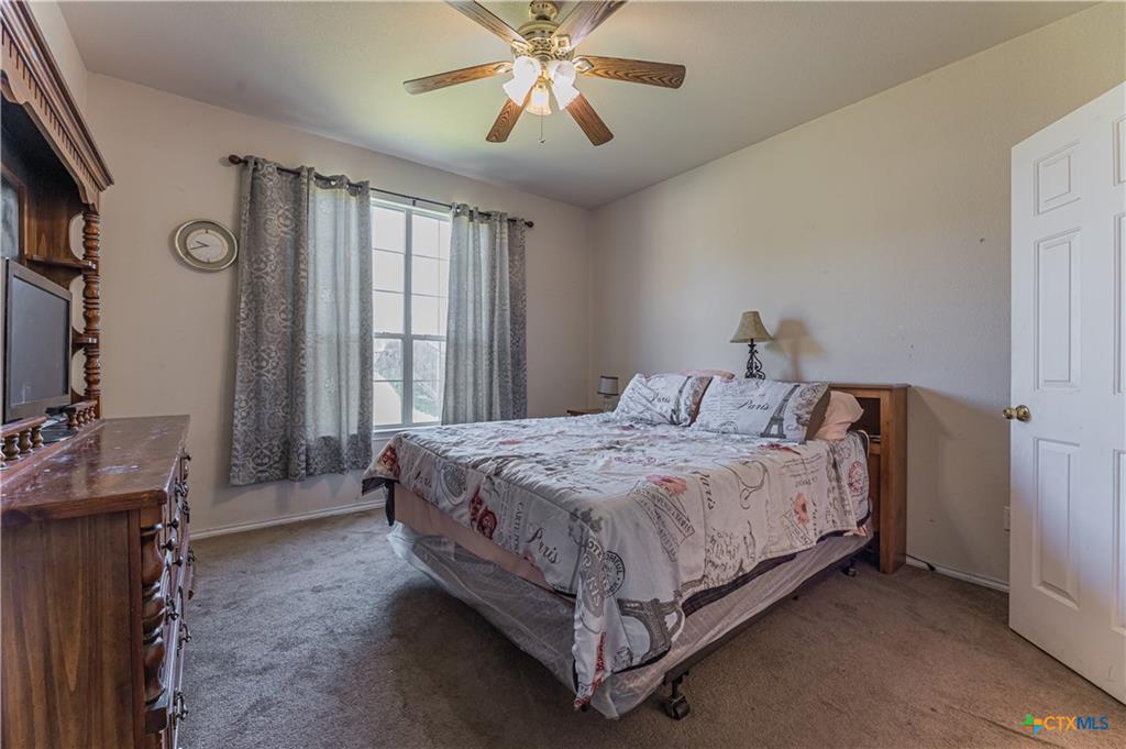 701 Bighorn Dr, Harker Heights, TX 76548