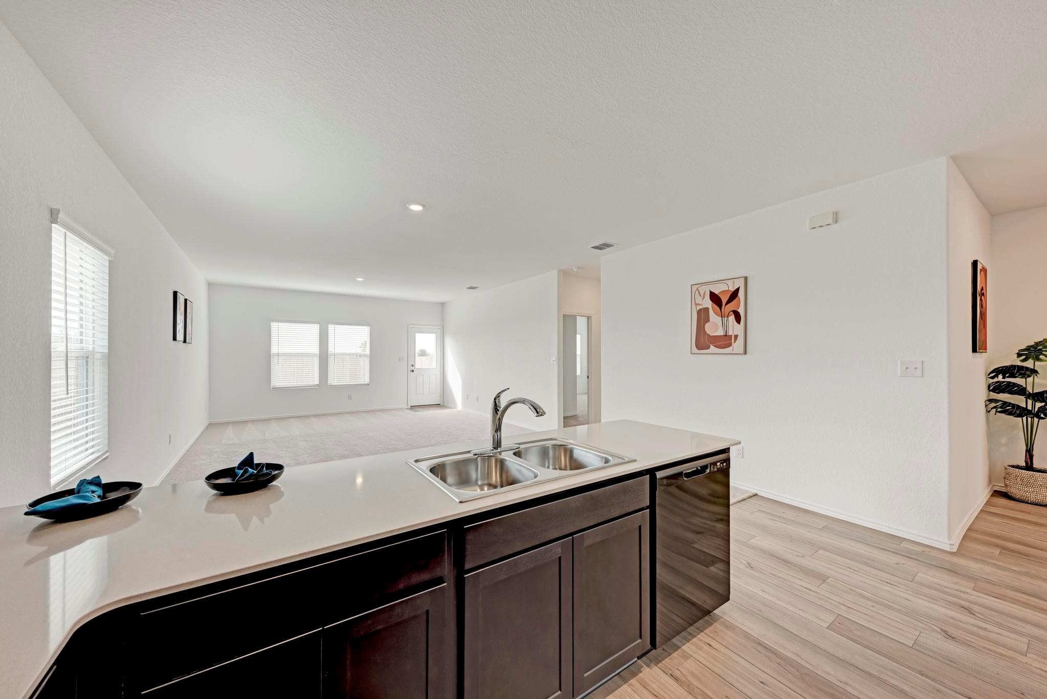 526 THUNDERSTORM Ave, Lockhart, TX 78644