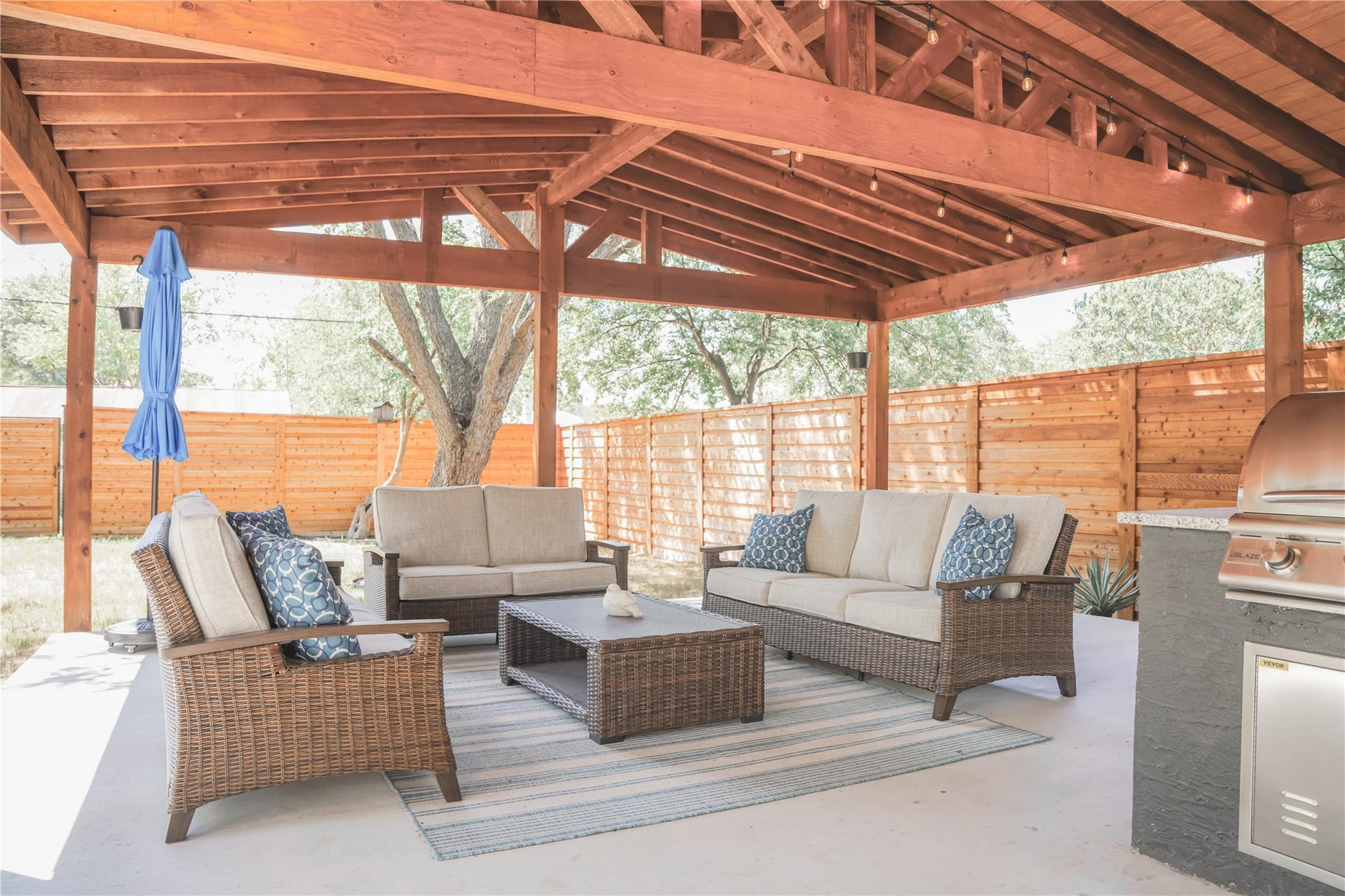 518 Rigsby Ave, San Antonio, TX 78210