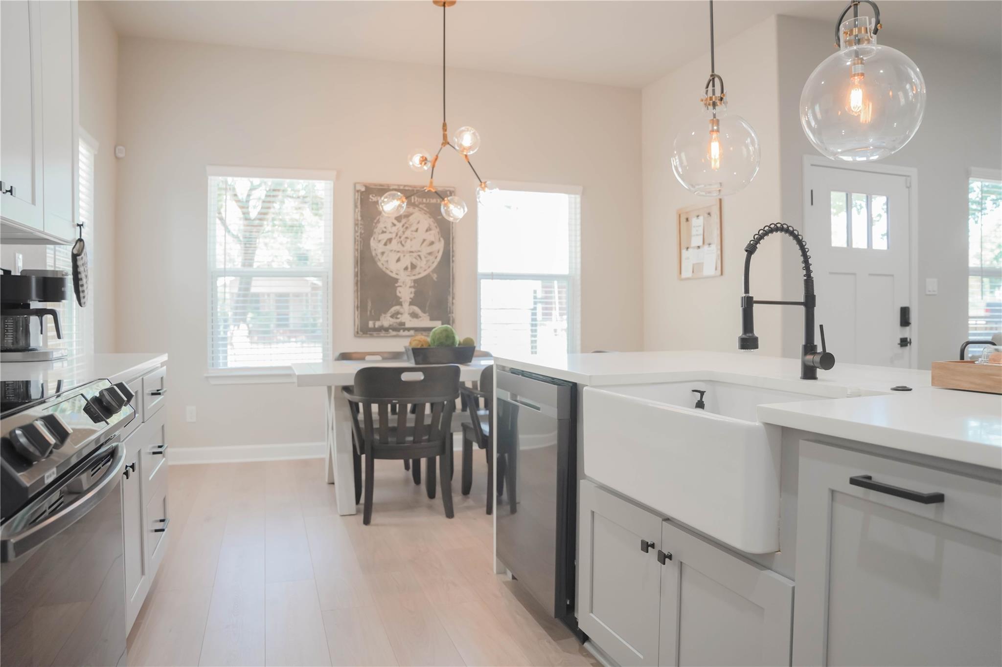 518 Rigsby Ave, San Antonio, TX 78210