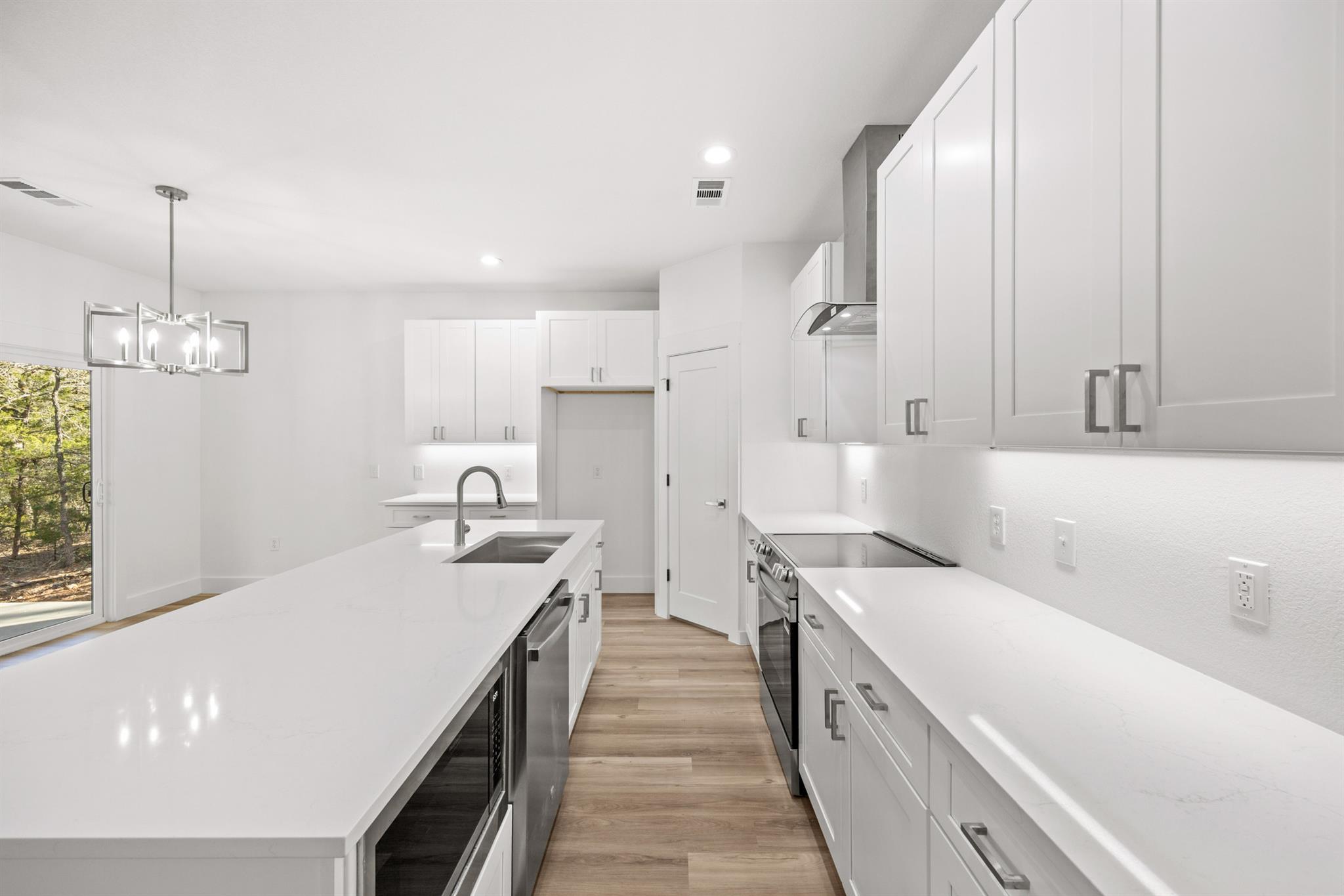 159 Molokini Dr, Bastrop, TX 78602