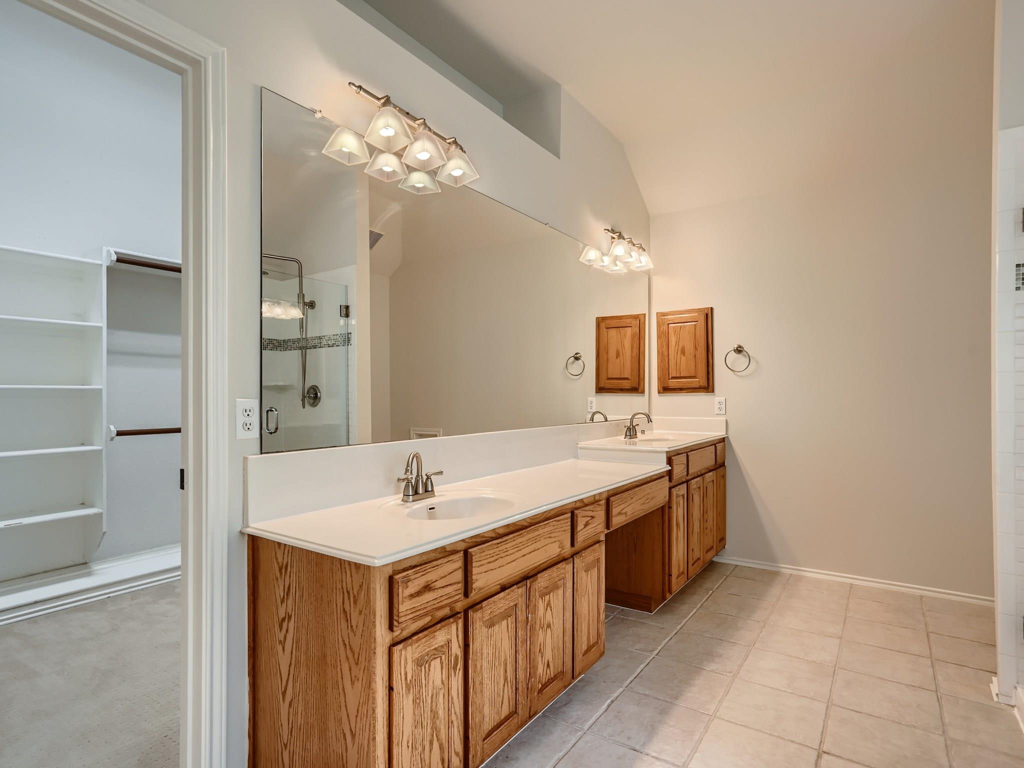 3512 Savoy Ct, Austin, TX 78738