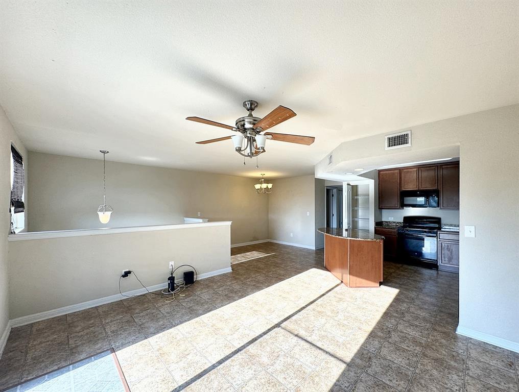 338 trestle tree # AB, San Marcos, TX 78666