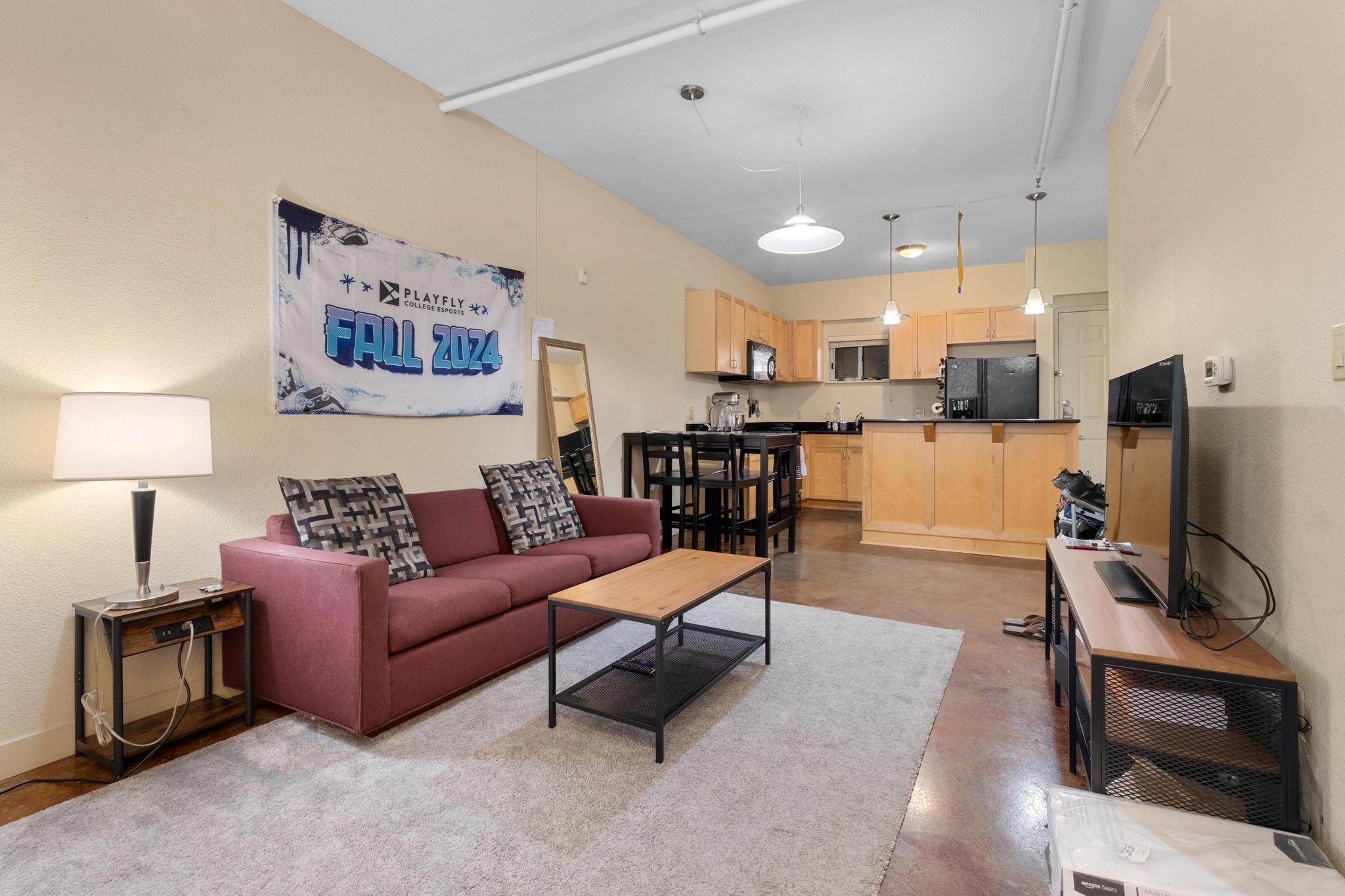 711 W 26th St # 508, Austin, TX 78705