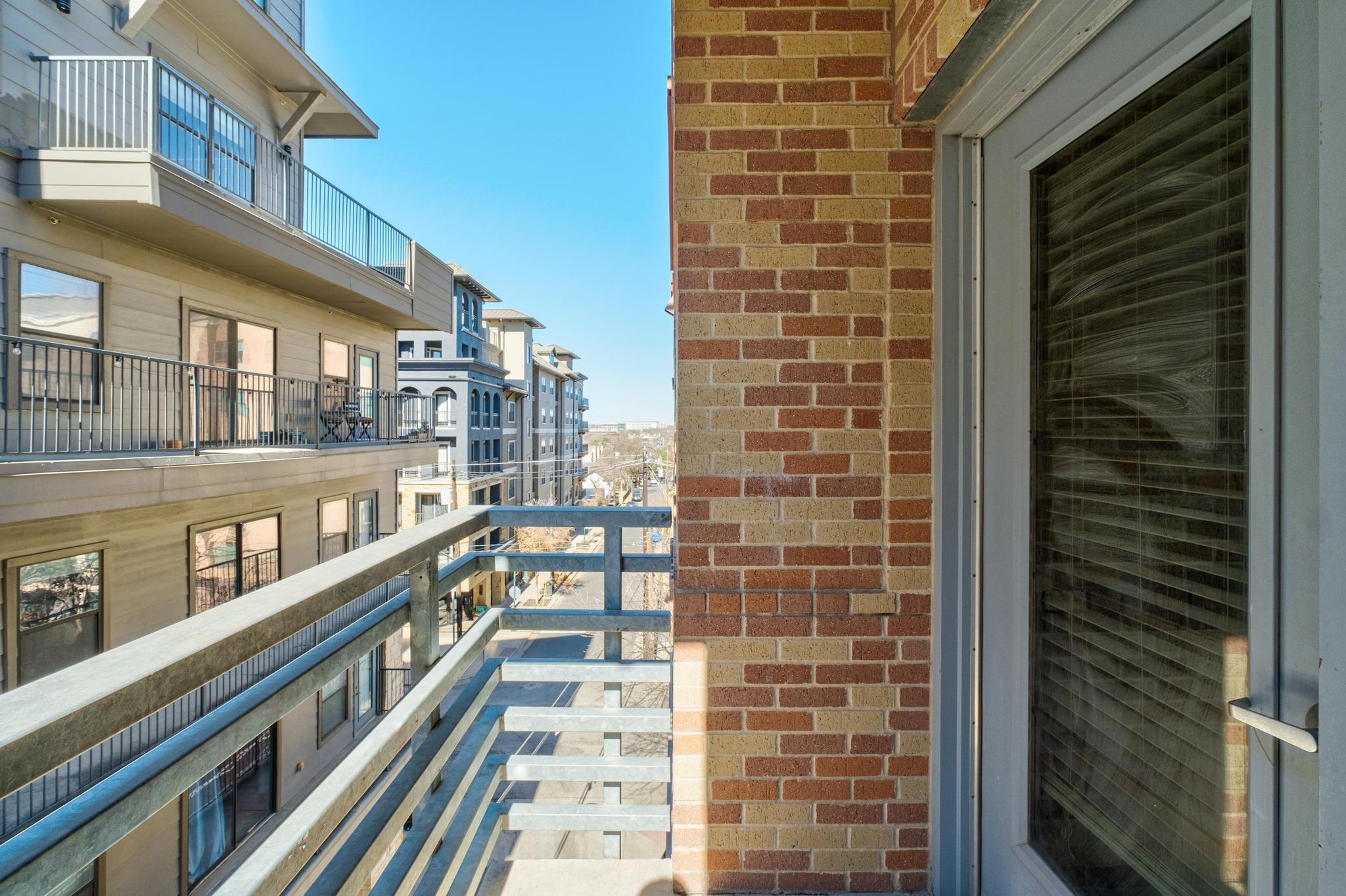 711 W 26th St # 508, Austin, TX 78705