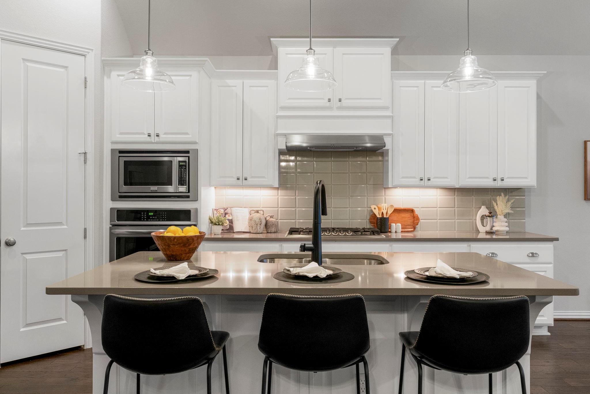 2316 Belen Dr, Leander, TX 78641