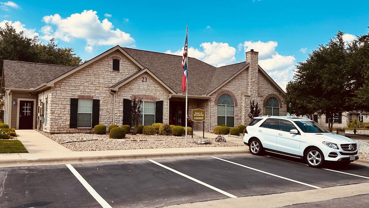 30 Wildwood Dr # 174, Georgetown, TX 78633