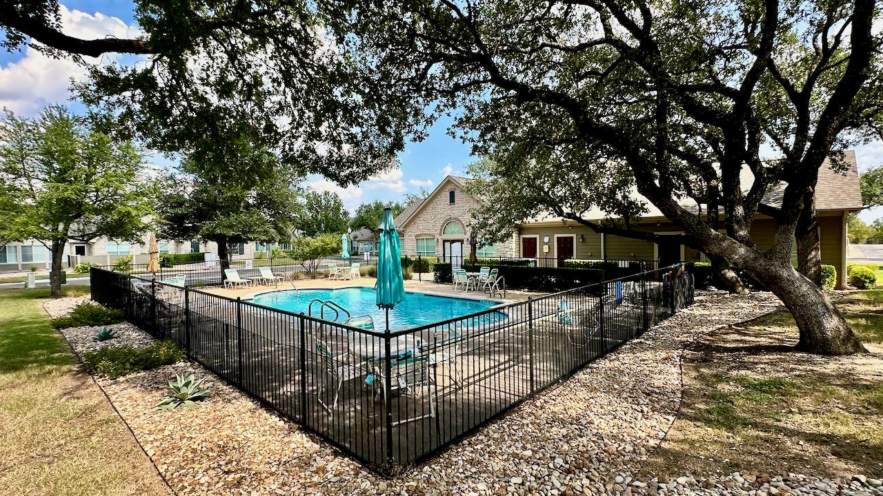 30 Wildwood Dr # 174, Georgetown, TX 78633