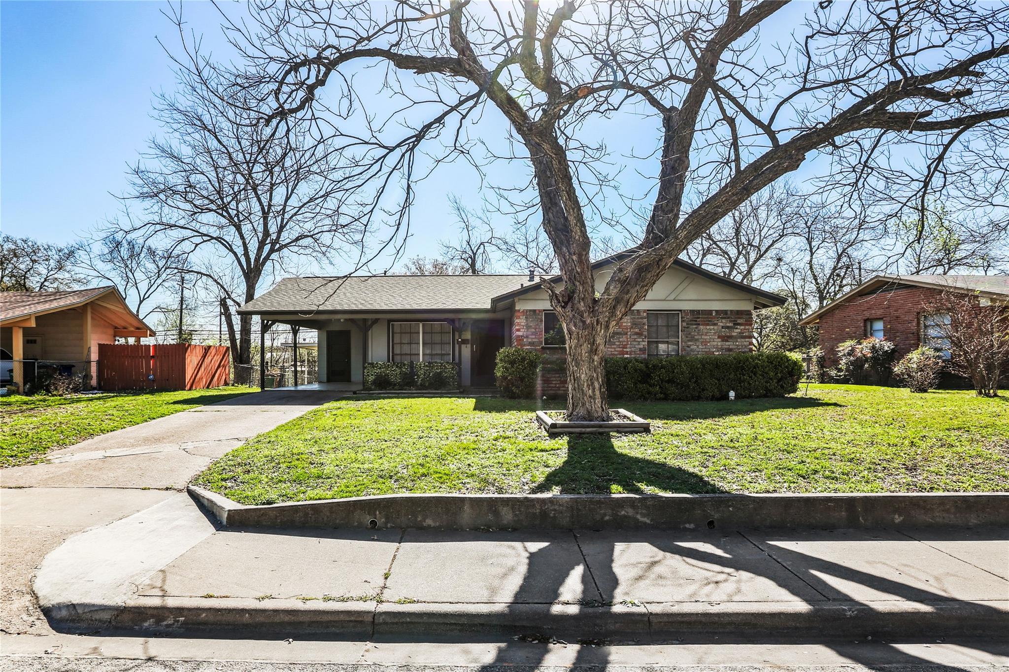 8511 Burrell Dr, Austin, TX 78757