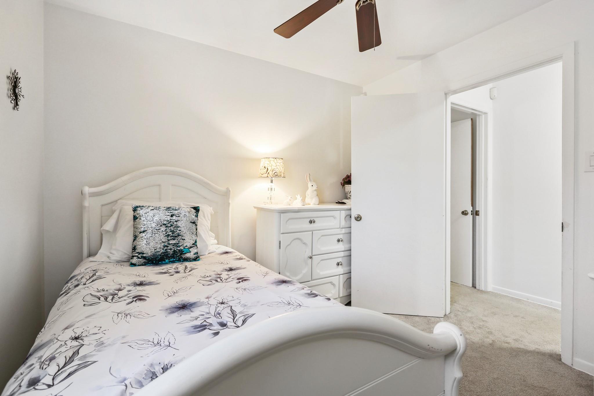 8511 Burrell Dr, Austin, TX 78757